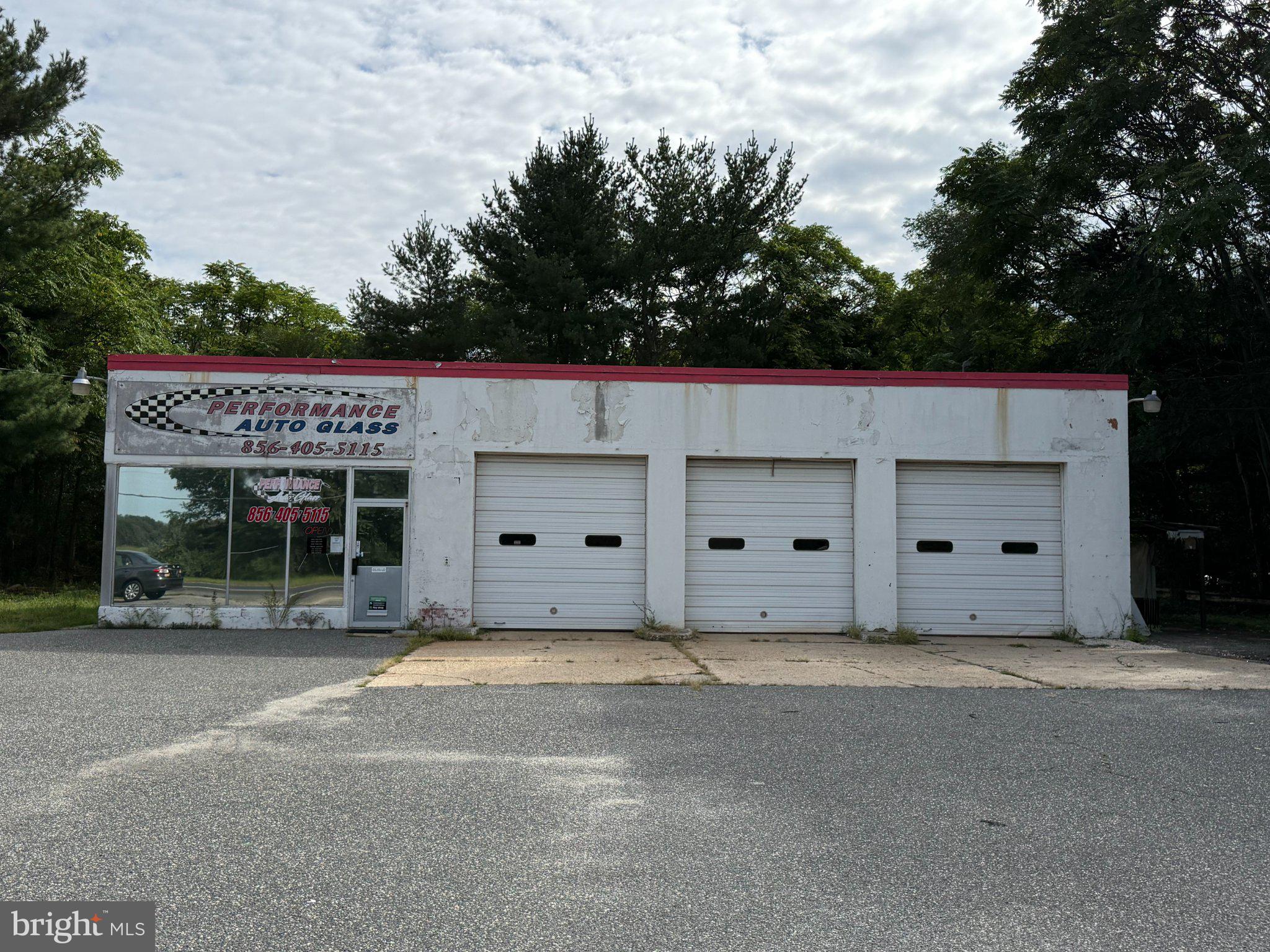 2481 N DELSEA DRIVE