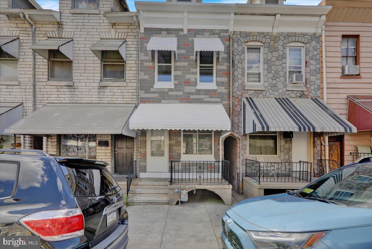 1120 N 10TH STREET