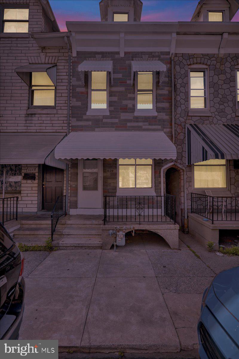 1120 N 10TH STREET