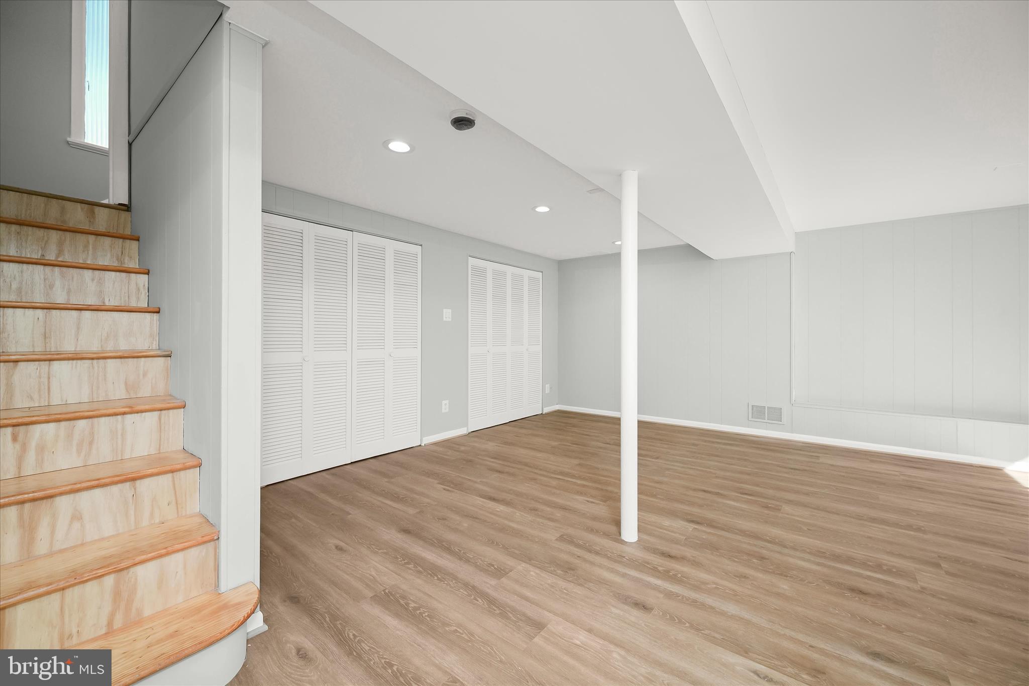 OAKVIEW - Residential