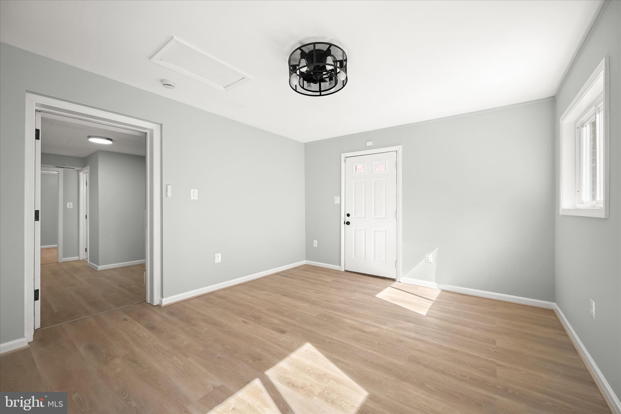 OAKVIEW - Residential