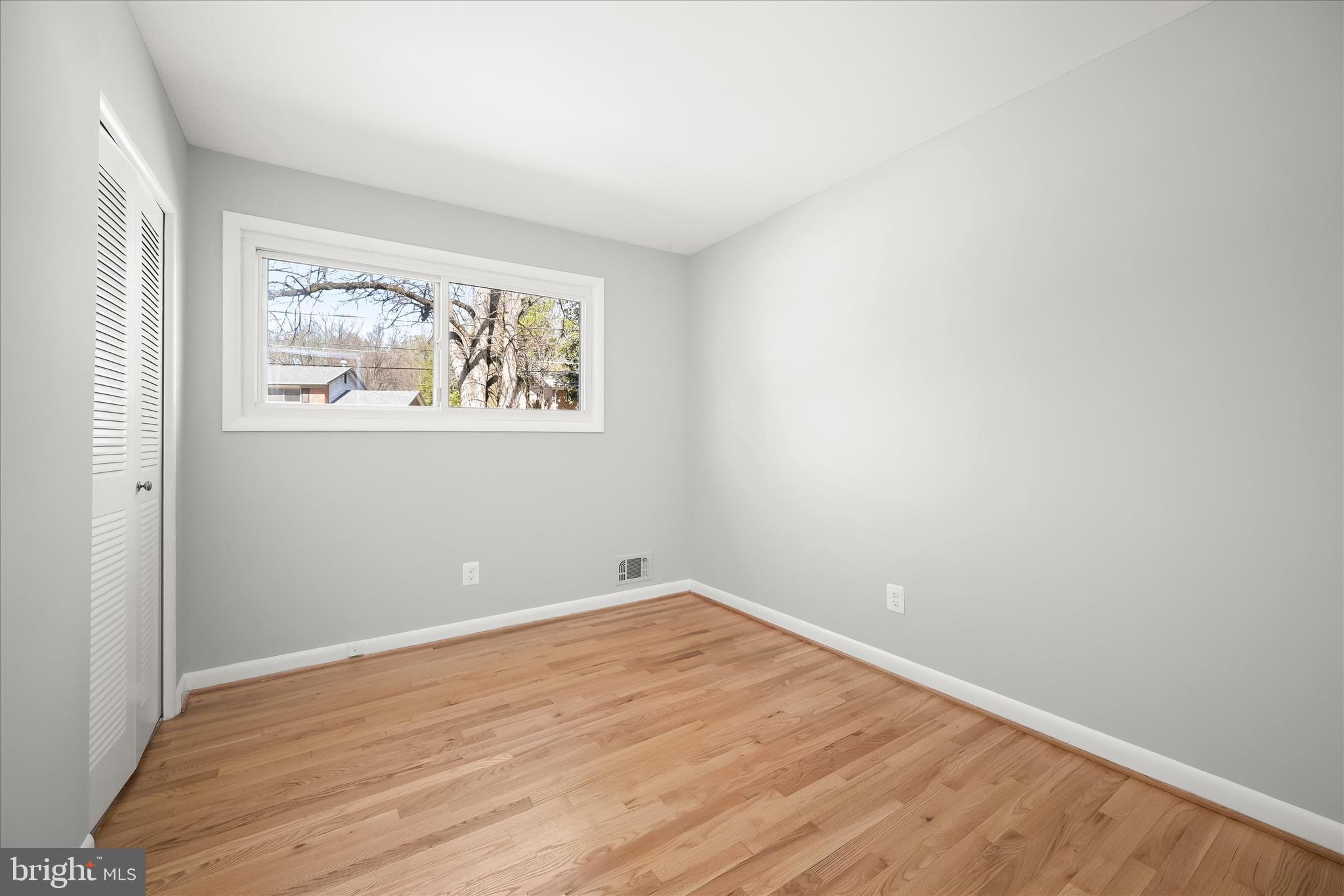 OAKVIEW - Residential