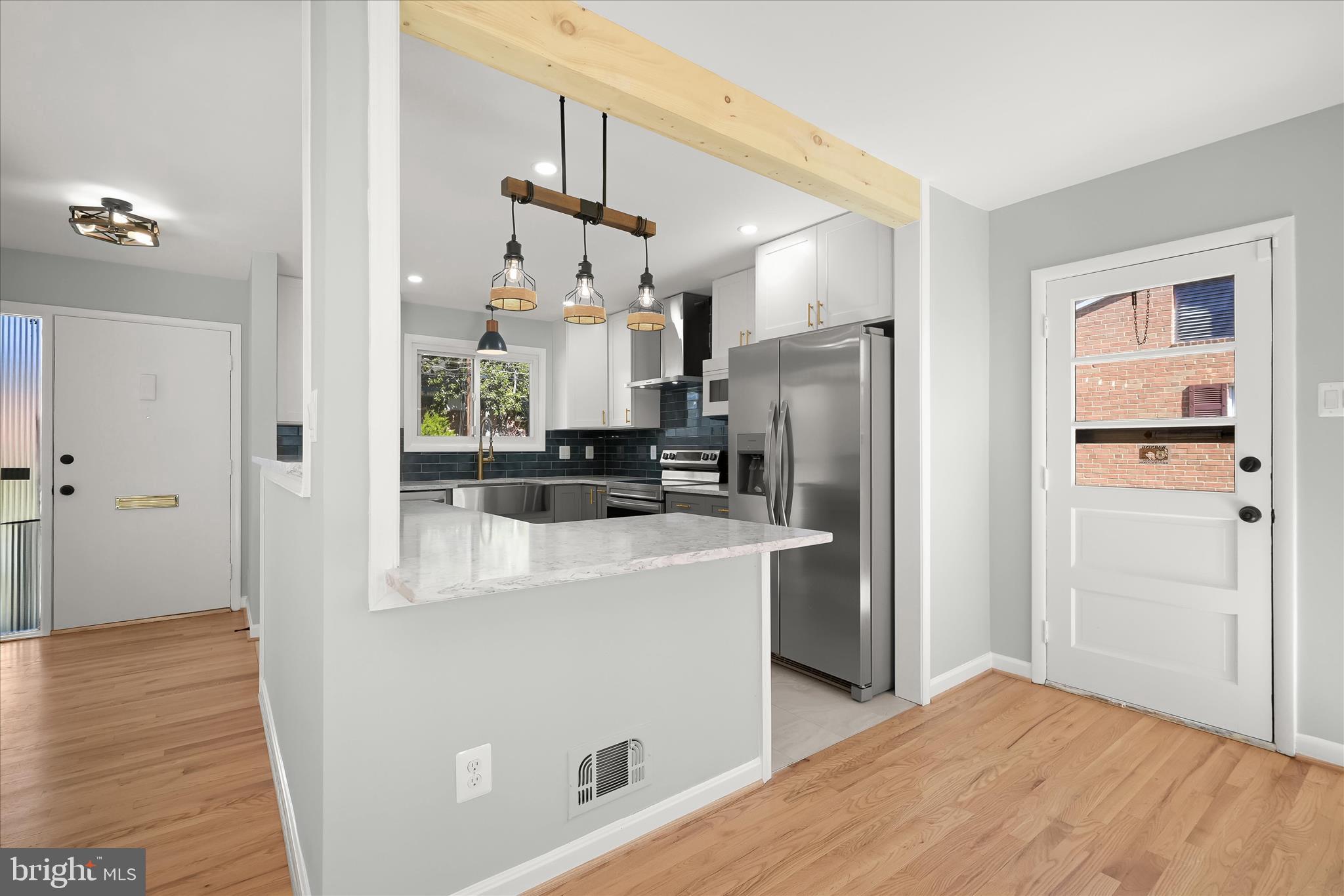 OAKVIEW - Residential