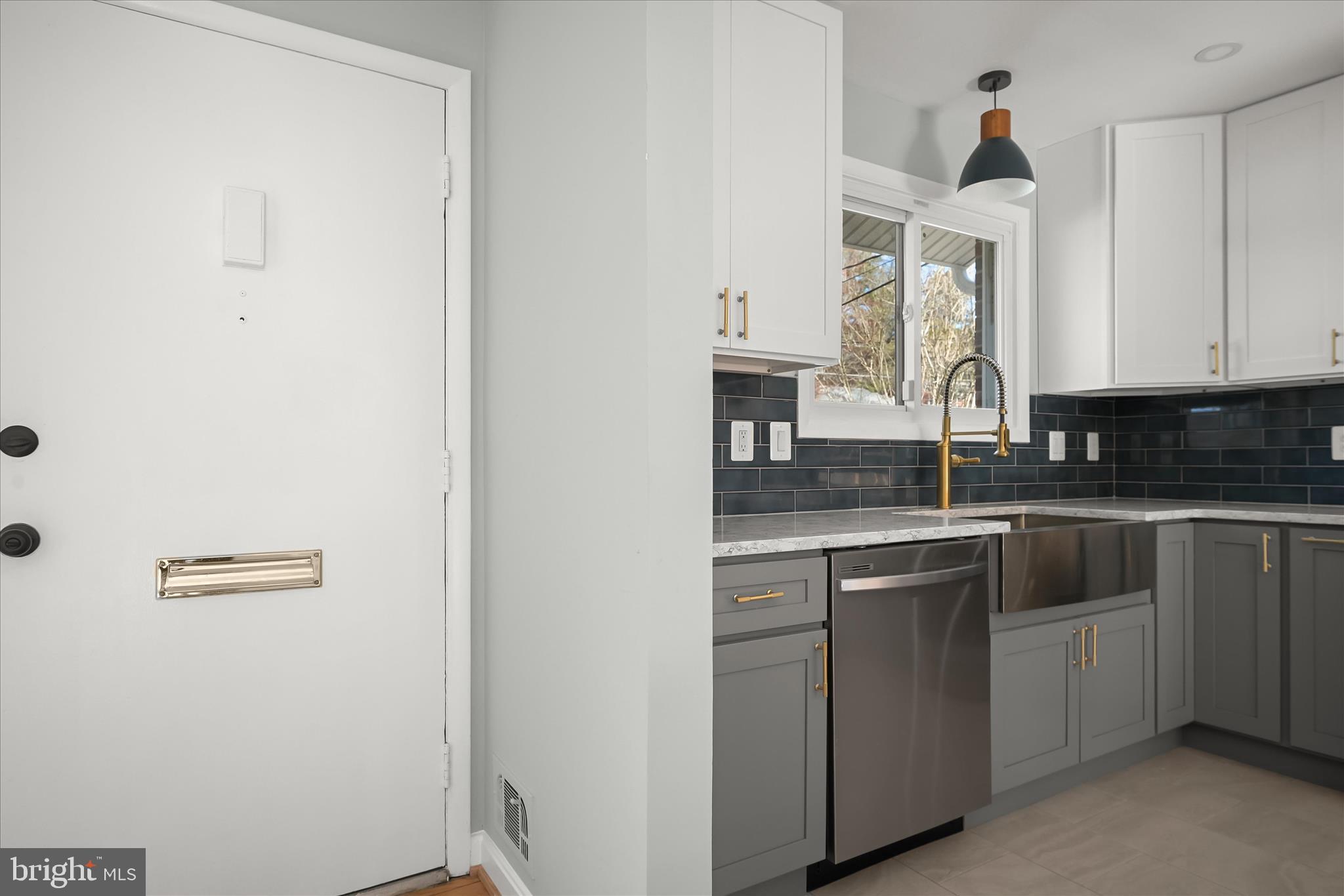 OAKVIEW - Residential