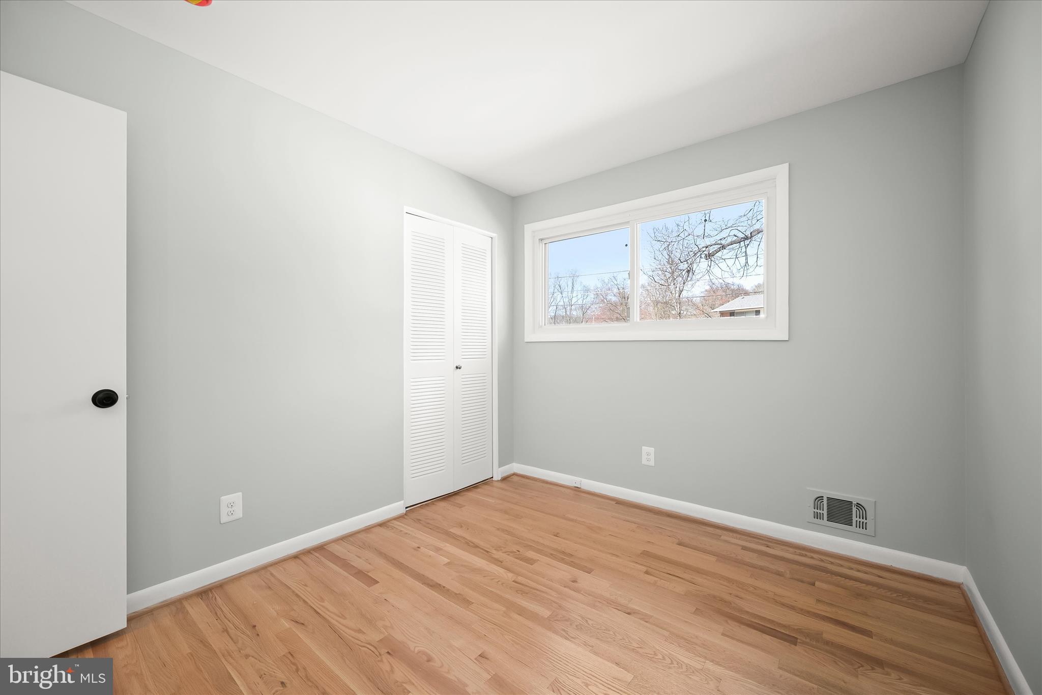 OAKVIEW - Residential