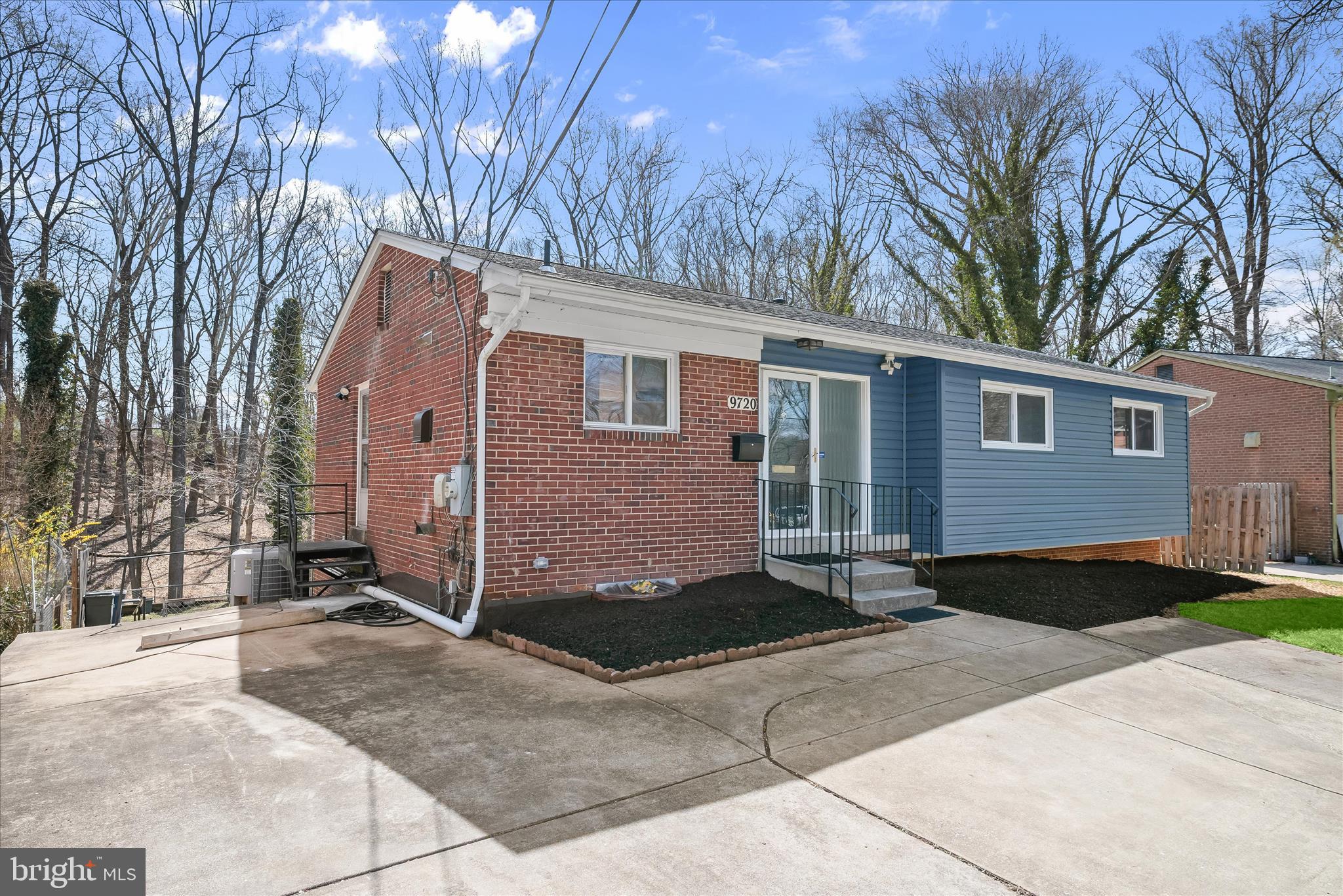 OAKVIEW - Residential