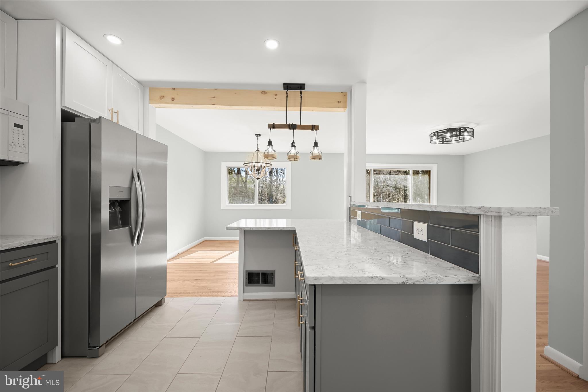 OAKVIEW - Residential