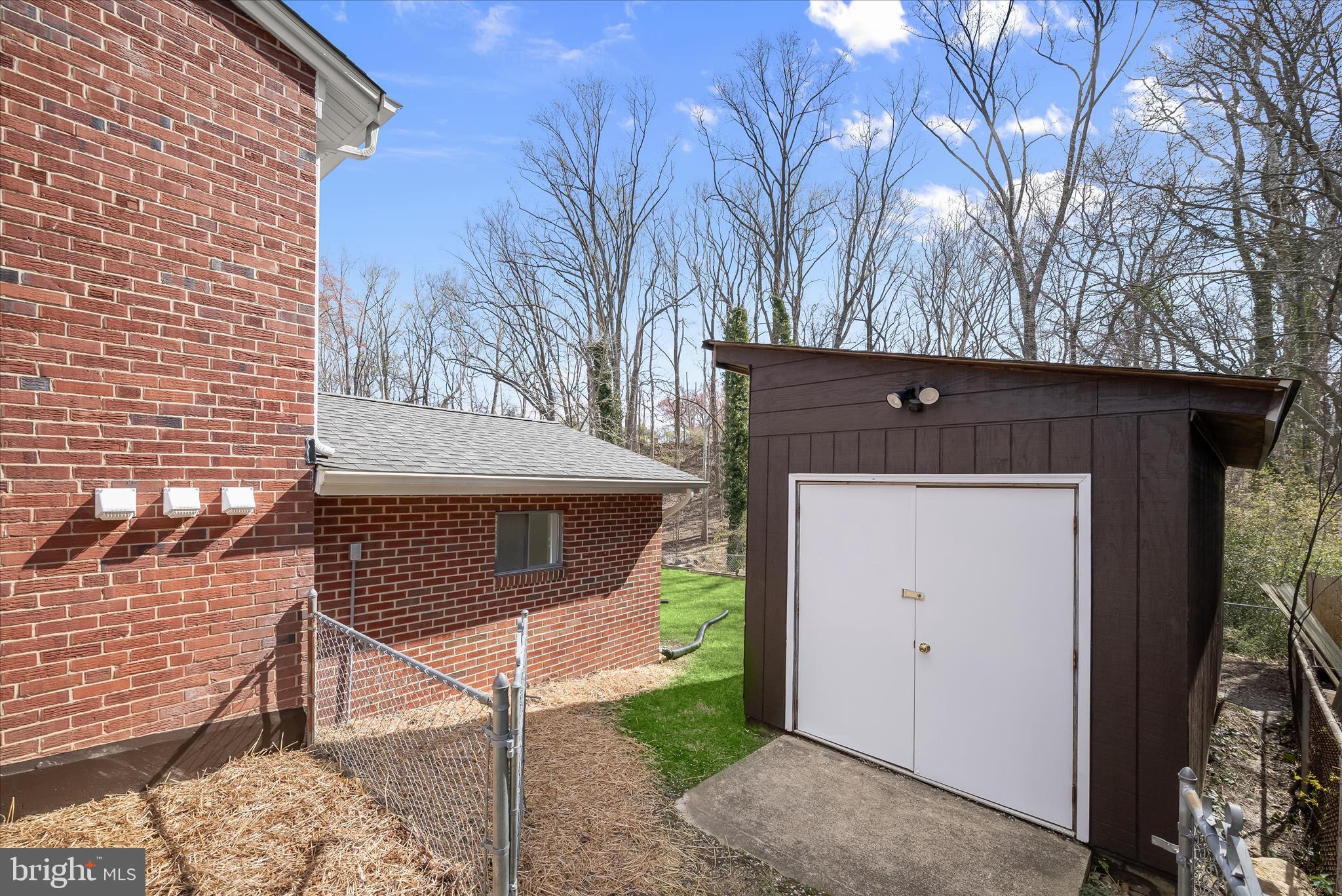 OAKVIEW - Residential