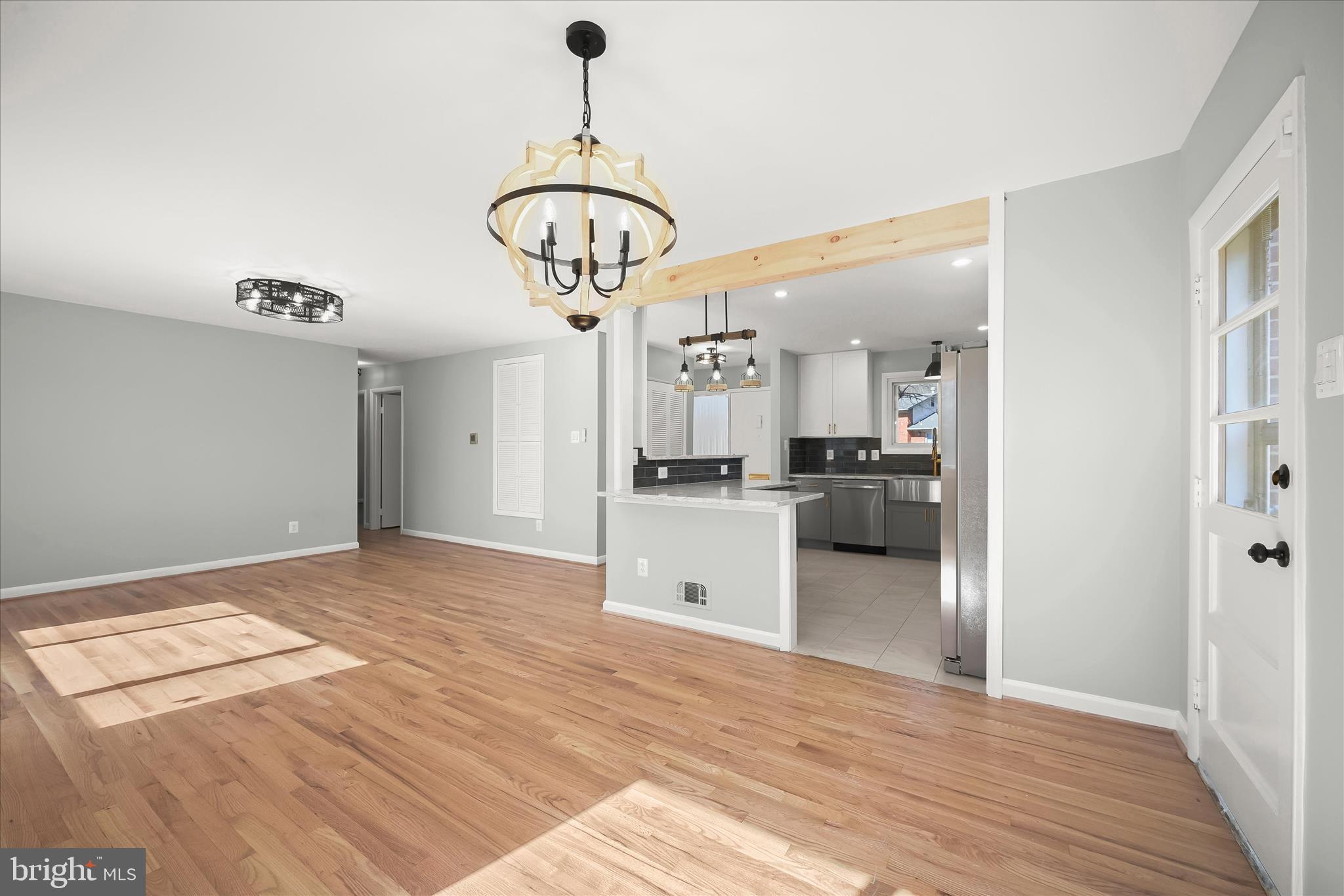 OAKVIEW - Residential