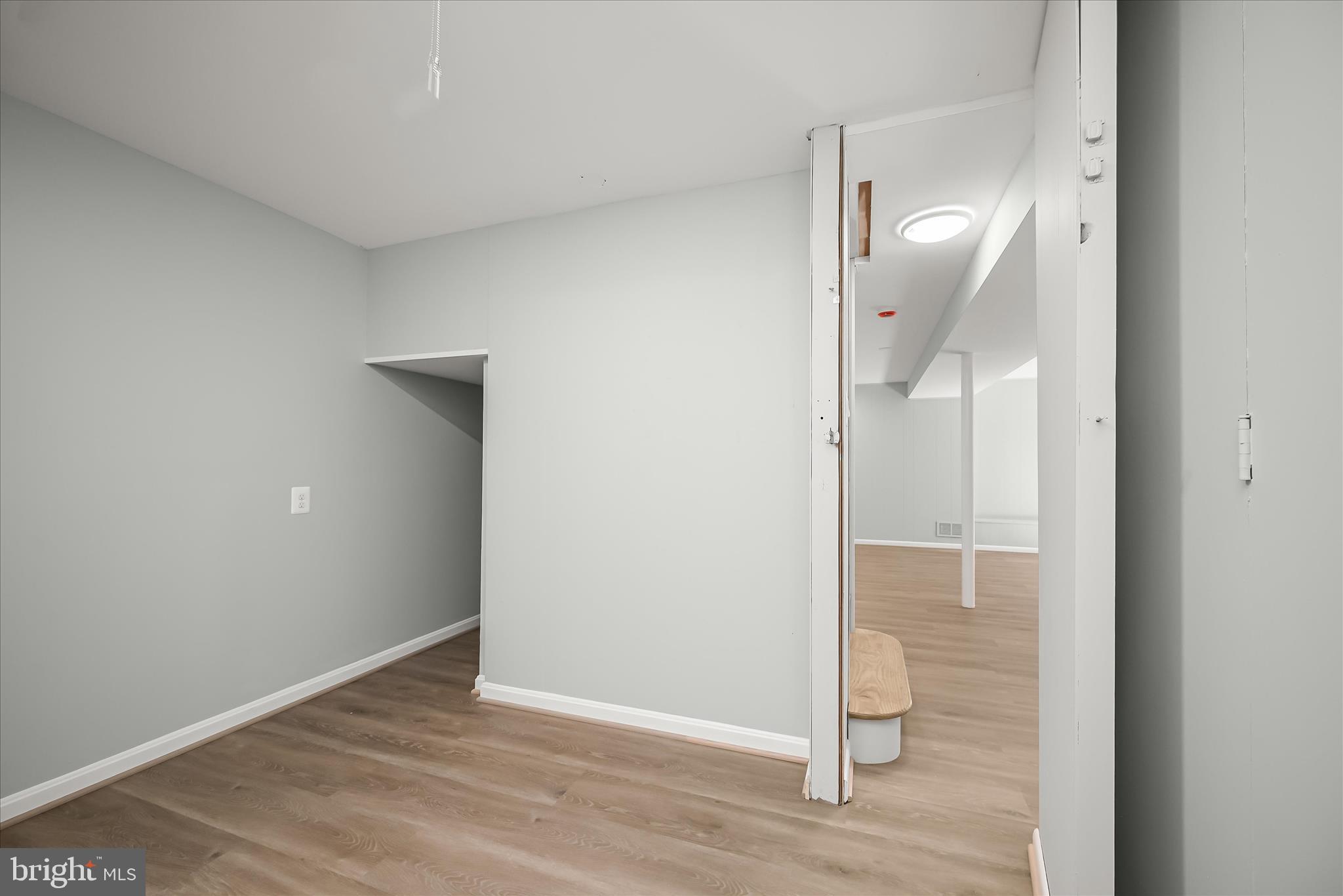 OAKVIEW - Residential