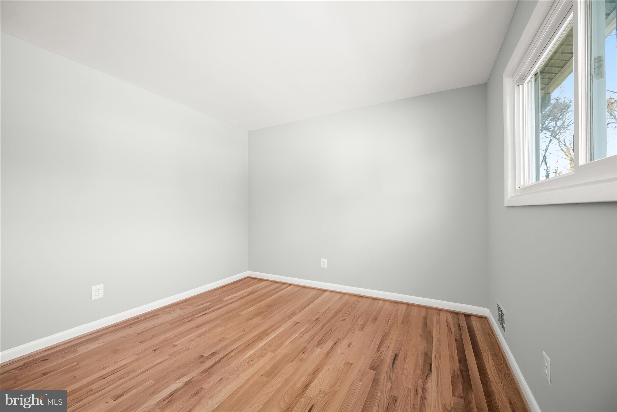 OAKVIEW - Residential