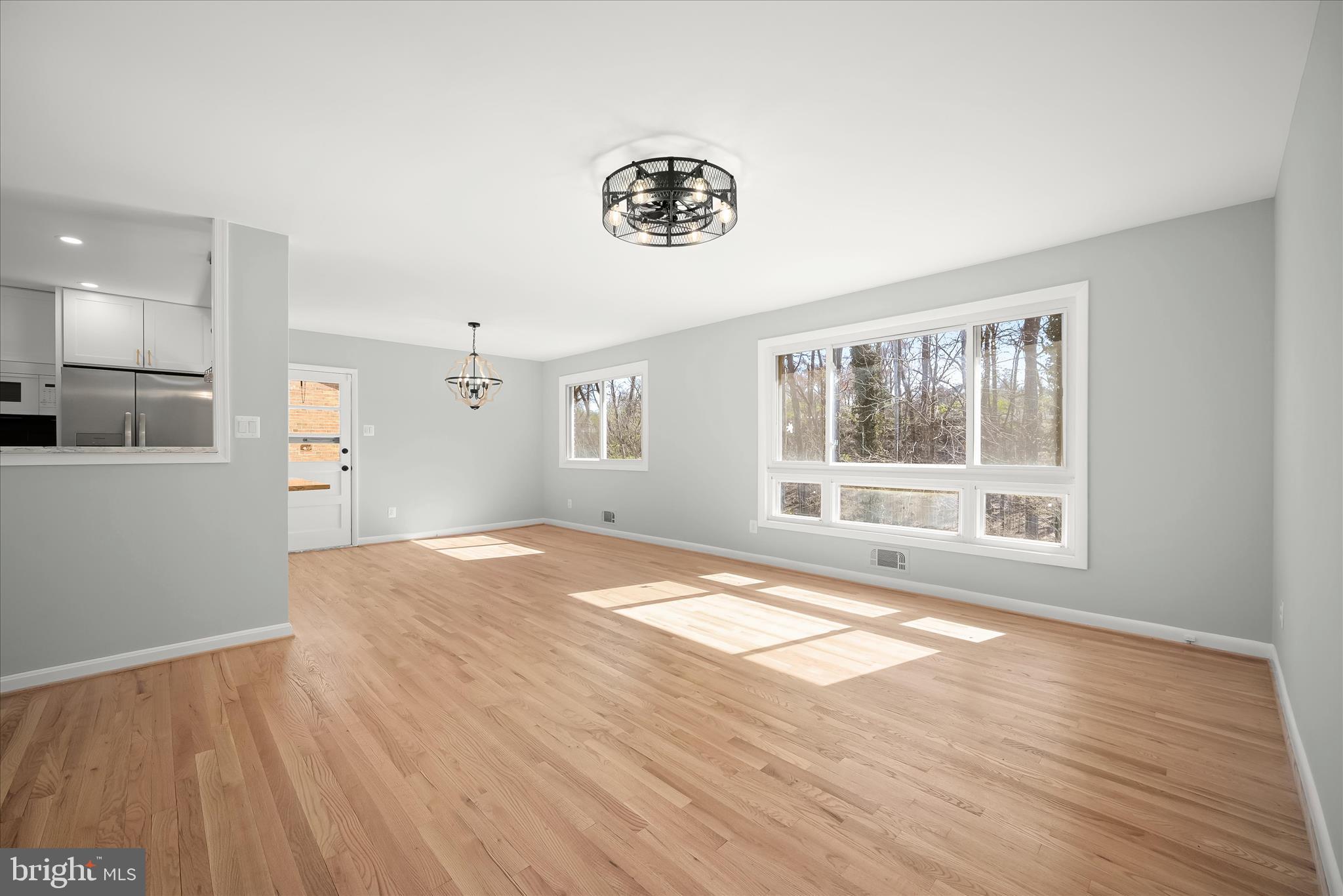 OAKVIEW - Residential