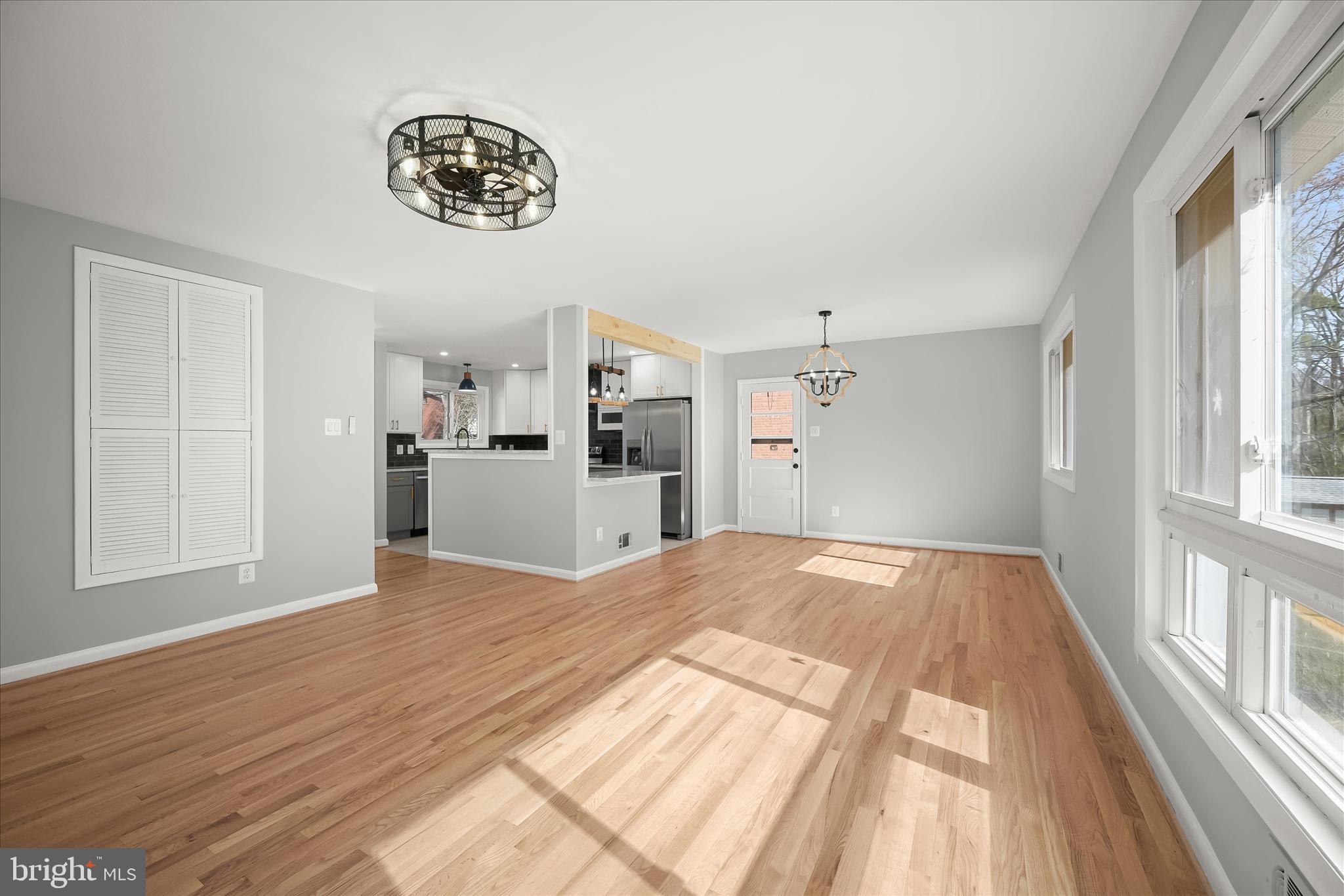 OAKVIEW - Residential