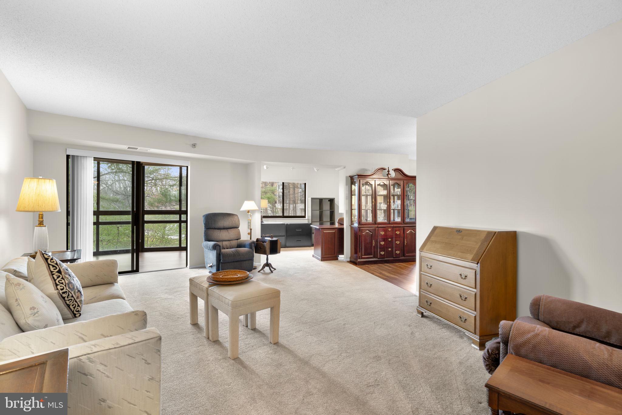 GREENS AT LEISURE WORLD - Residential