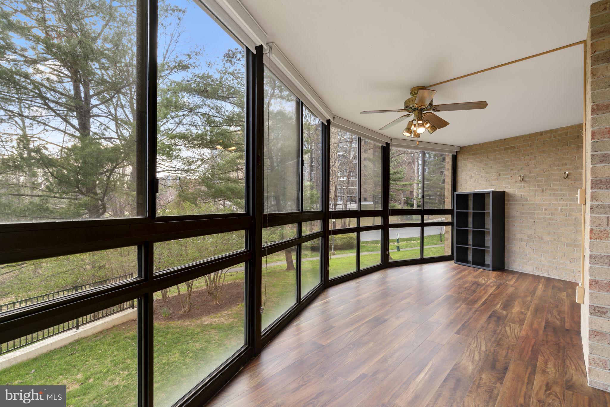 GREENS AT LEISURE WORLD - Residential