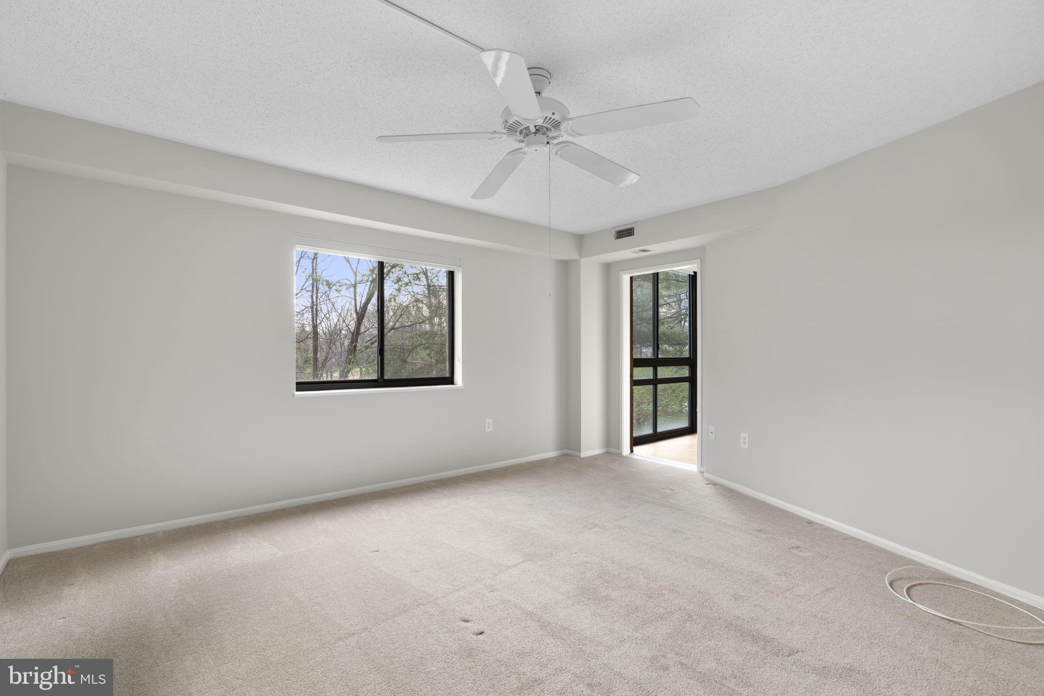 GREENS AT LEISURE WORLD - Residential