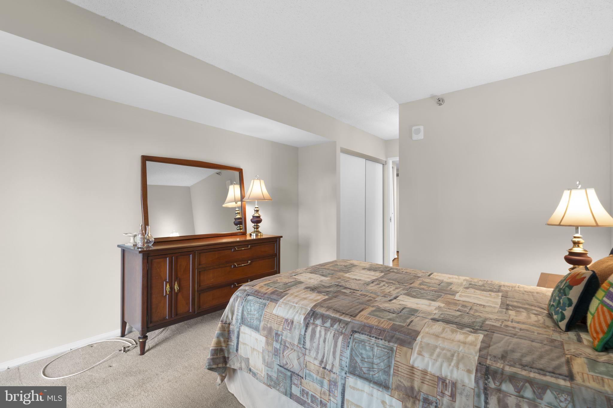 GREENS AT LEISURE WORLD - Residential