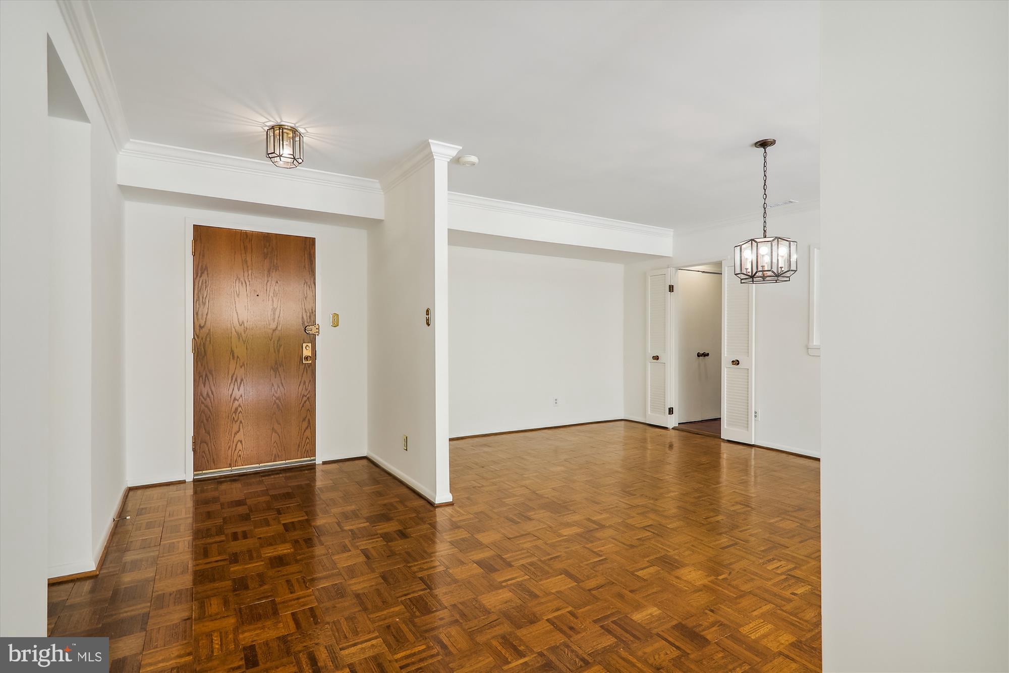 SUMNER VILLAGE - Residential