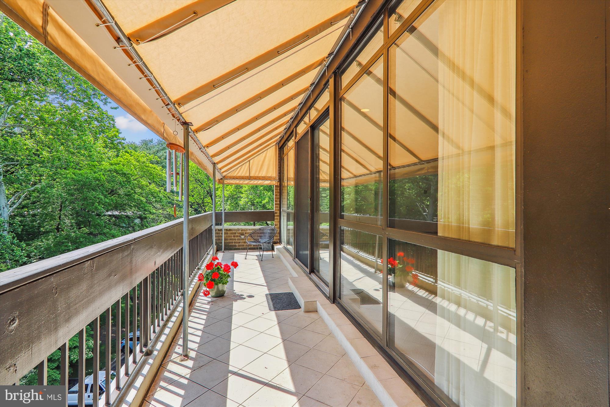 SUMNER VILLAGE - Residential