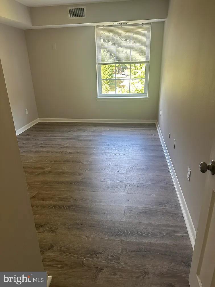 GLENHARDIE - Residential Lease