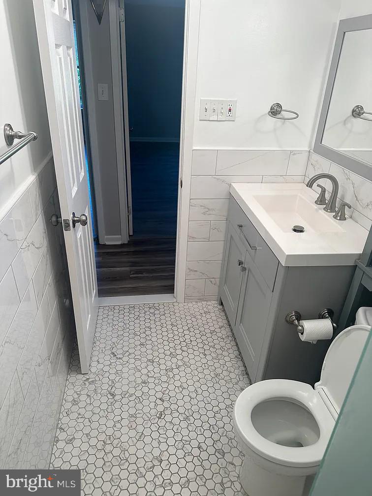 GLENHARDIE - Residential Lease