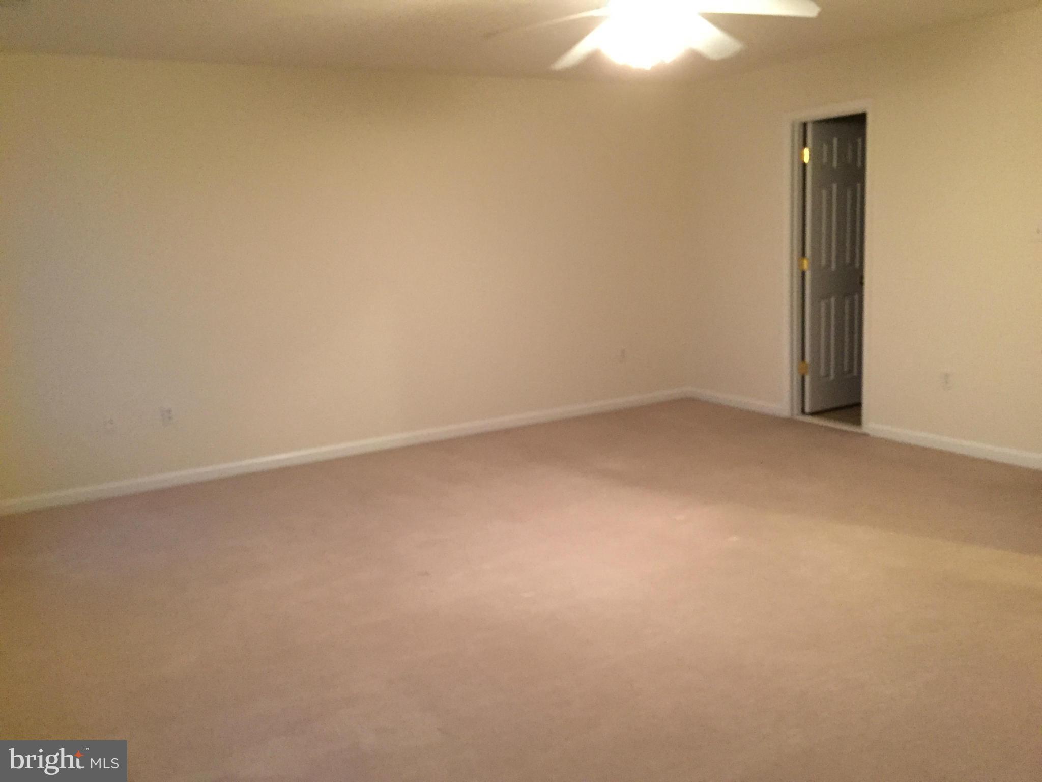 INWOOD VILLAGE - Residential