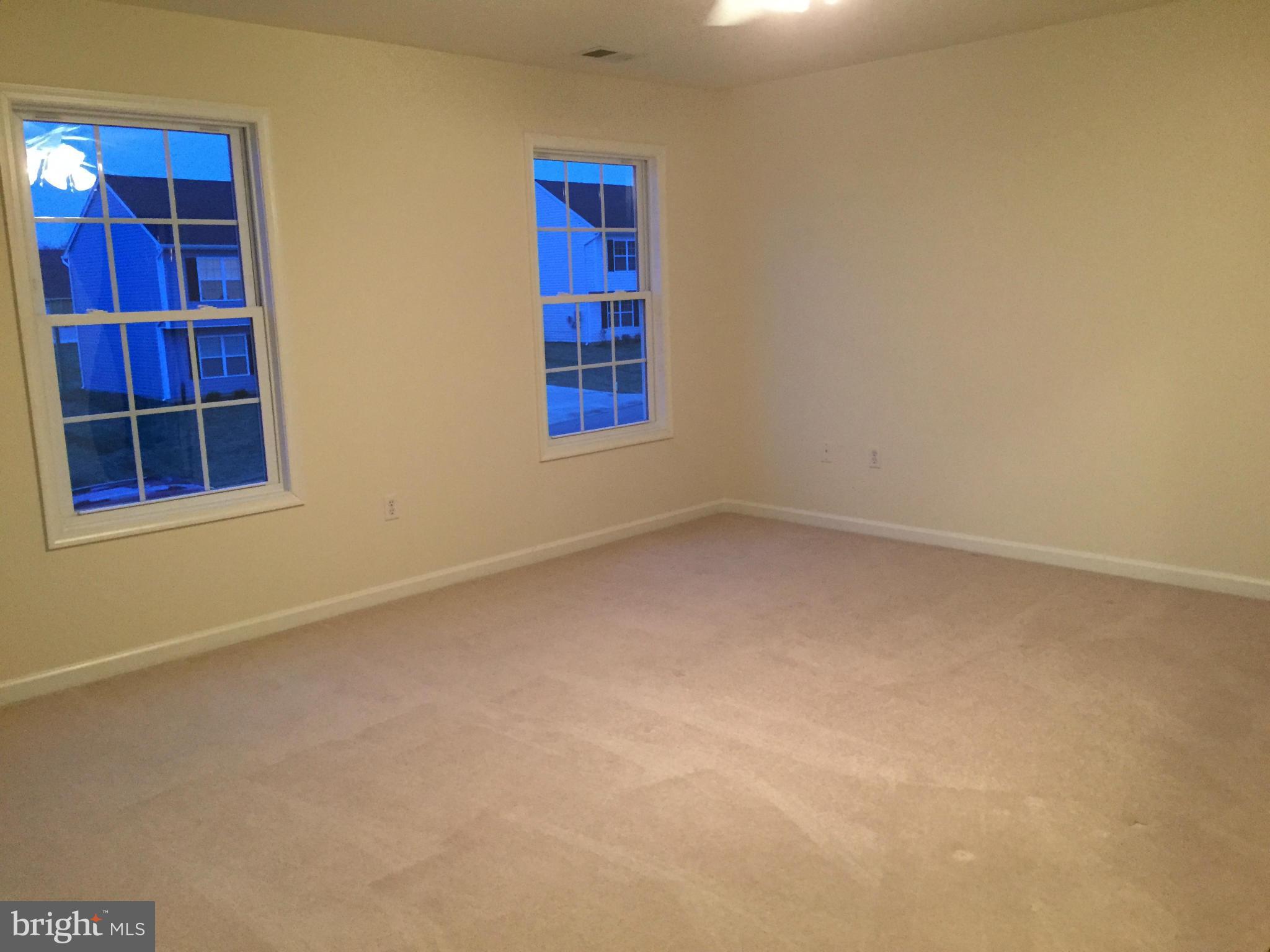 INWOOD VILLAGE - Residential