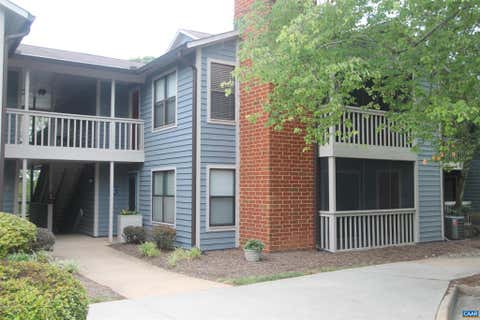 Condo For Sale - 332 South Pantops Dr Dr<br/> CHARLOTTESVILLE, VA 22911