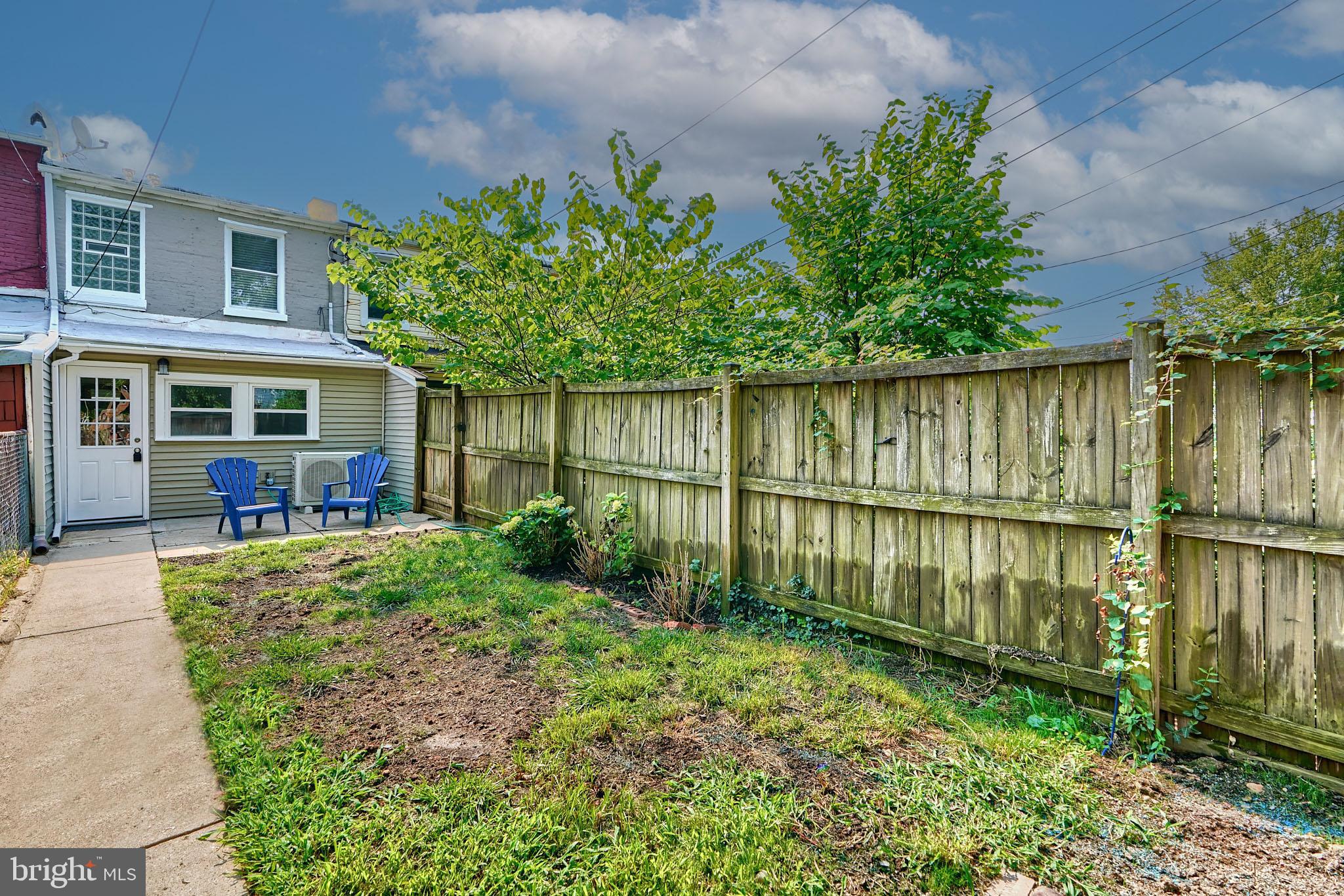 HAMPDEN HISTORIC DISTRICT - Residential
