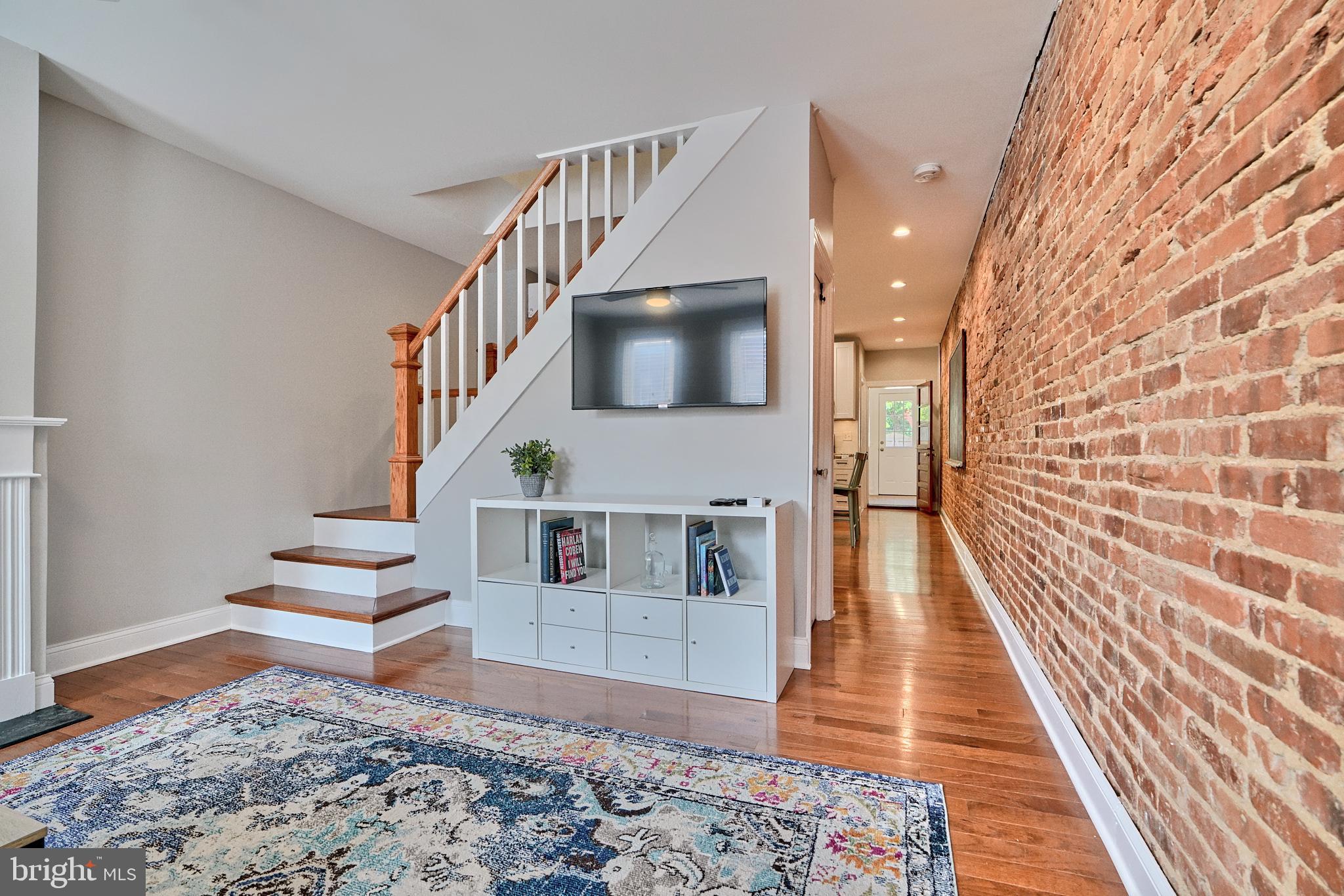 HAMPDEN HISTORIC DISTRICT - Residential