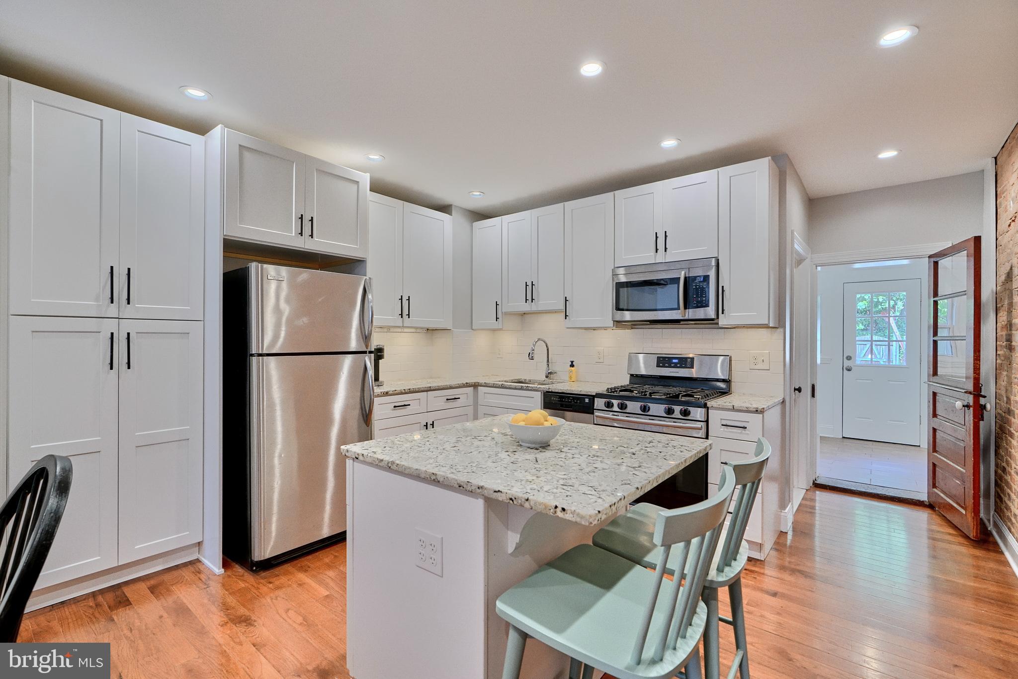 HAMPDEN HISTORIC DISTRICT - Residential