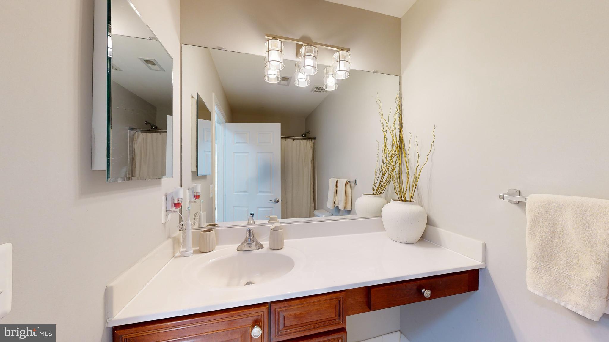 RIDGE TOP - Residential