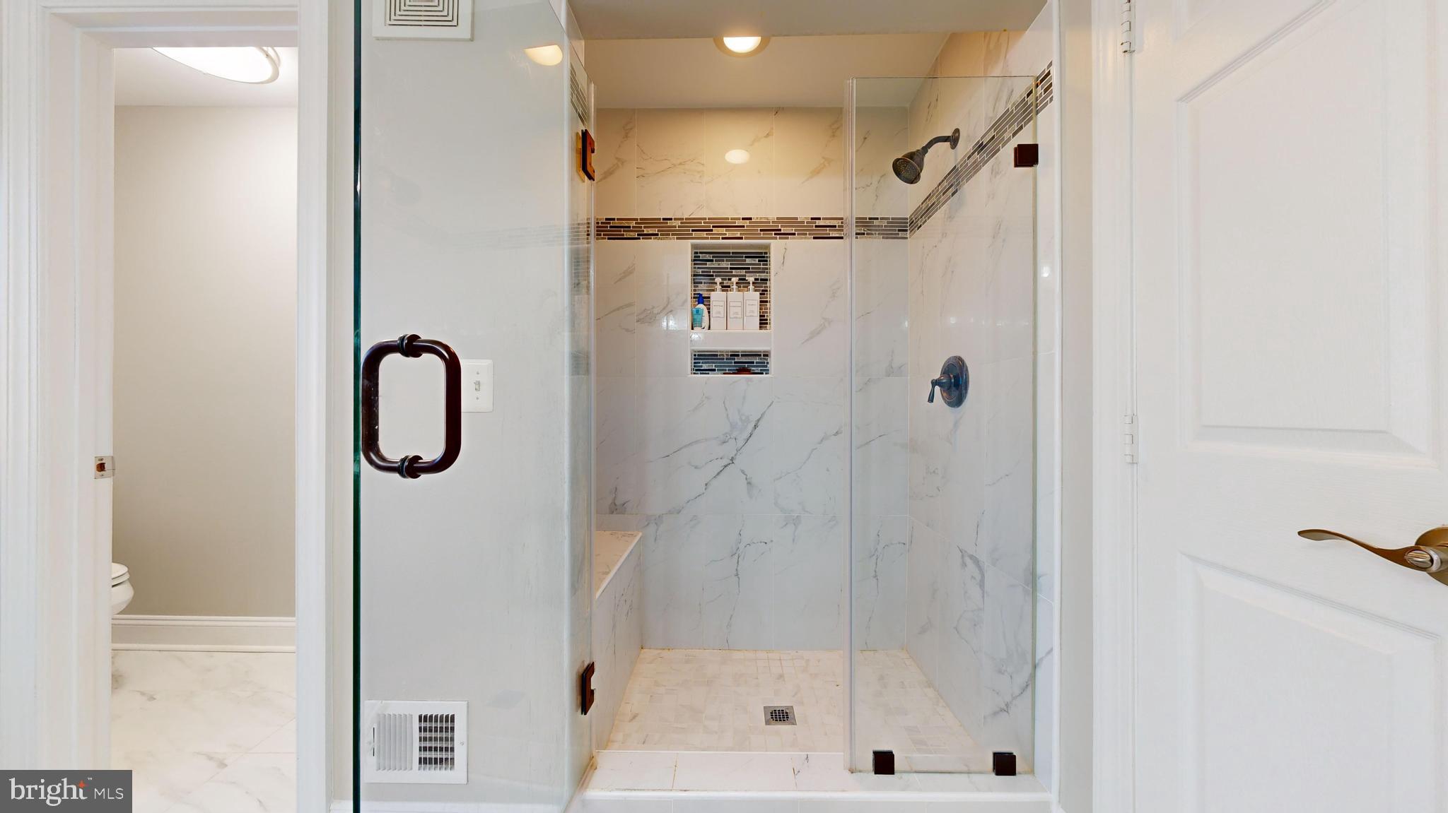 RIDGE TOP - Residential