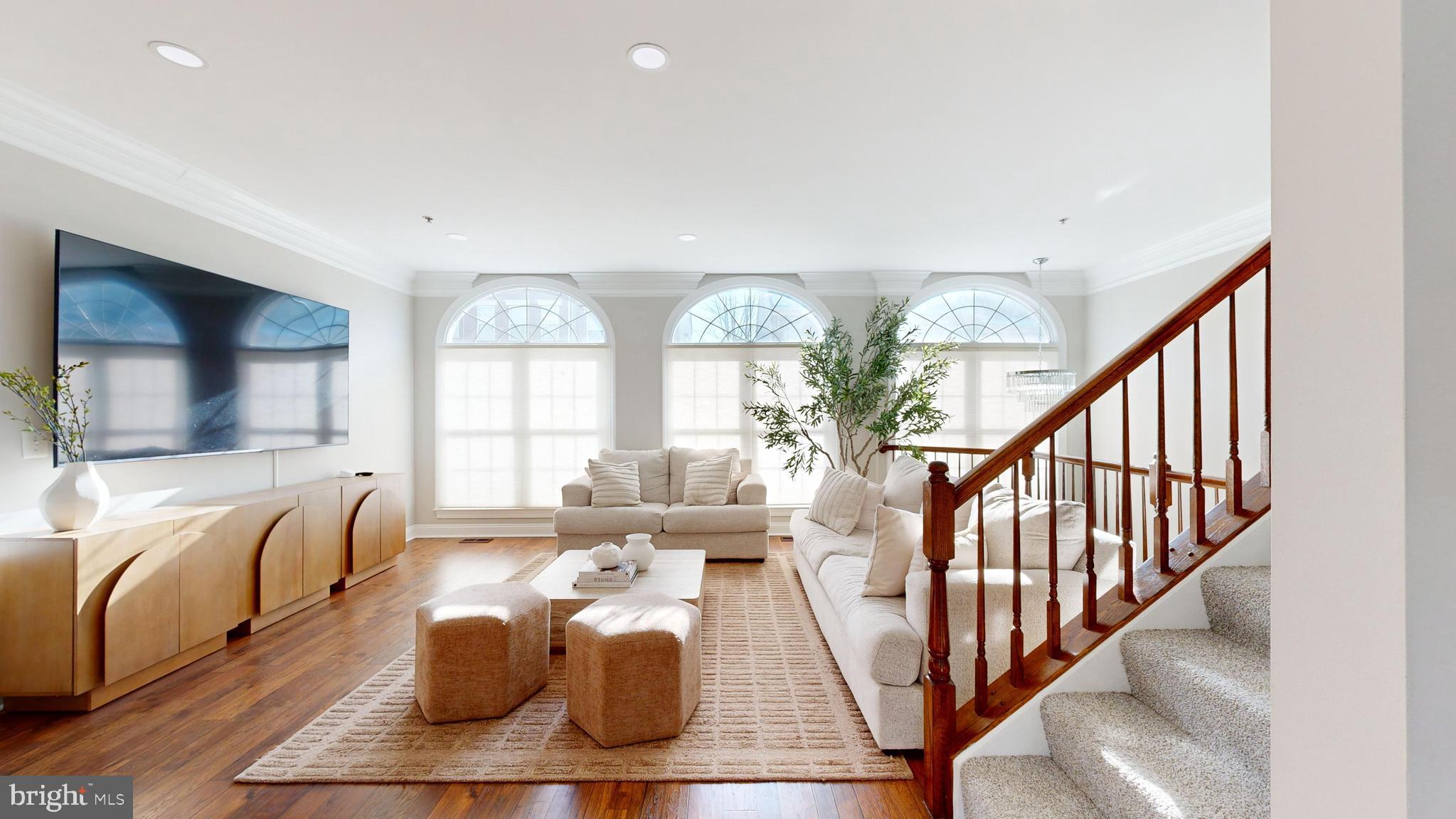 RIDGE TOP - Residential