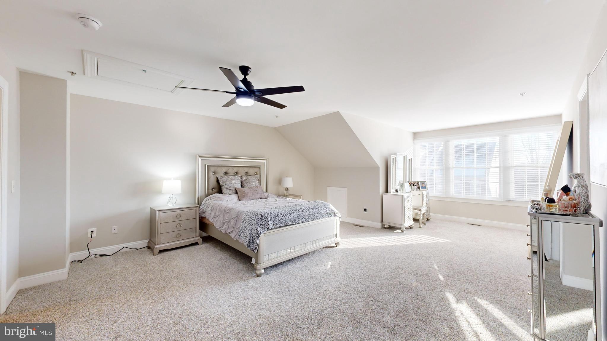 RIDGE TOP - Residential