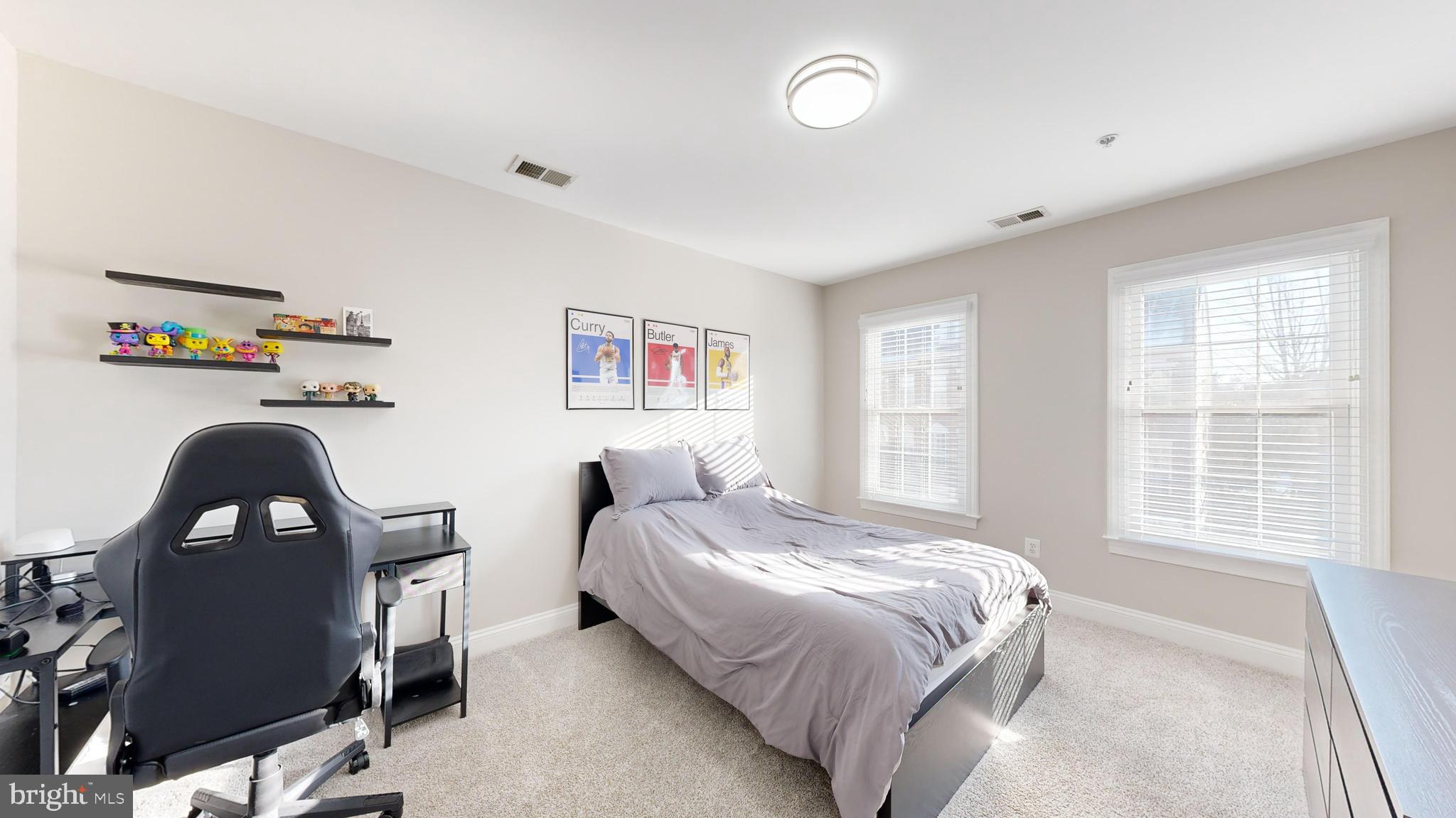 RIDGE TOP - Residential