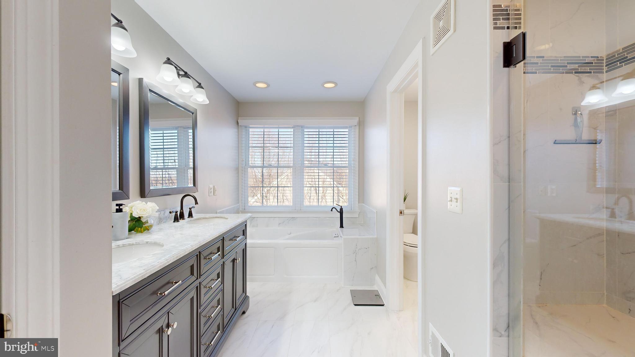 RIDGE TOP - Residential