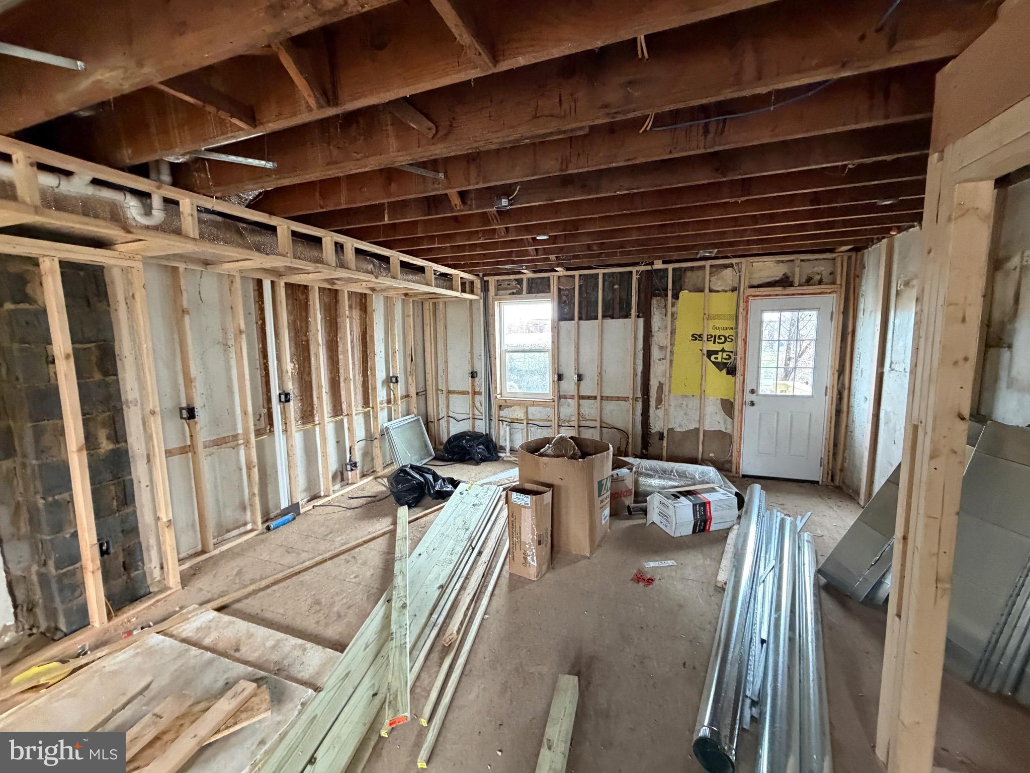 4927 EDGEMERE AVENUE