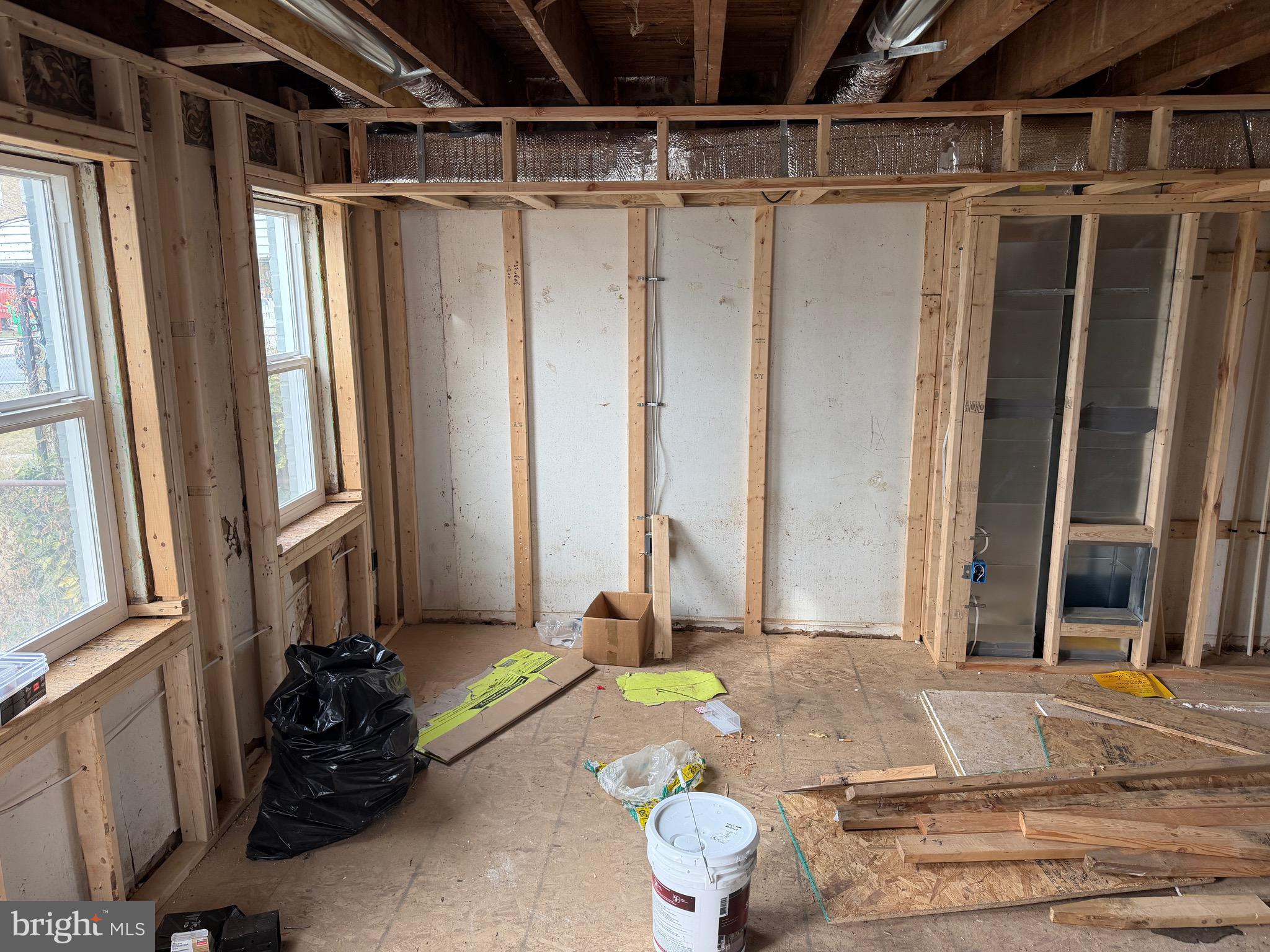 4927 EDGEMERE AVENUE