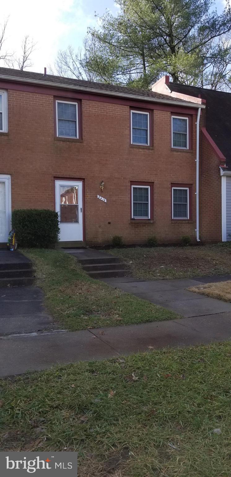 NEWINGTON STATION - Residential Lease