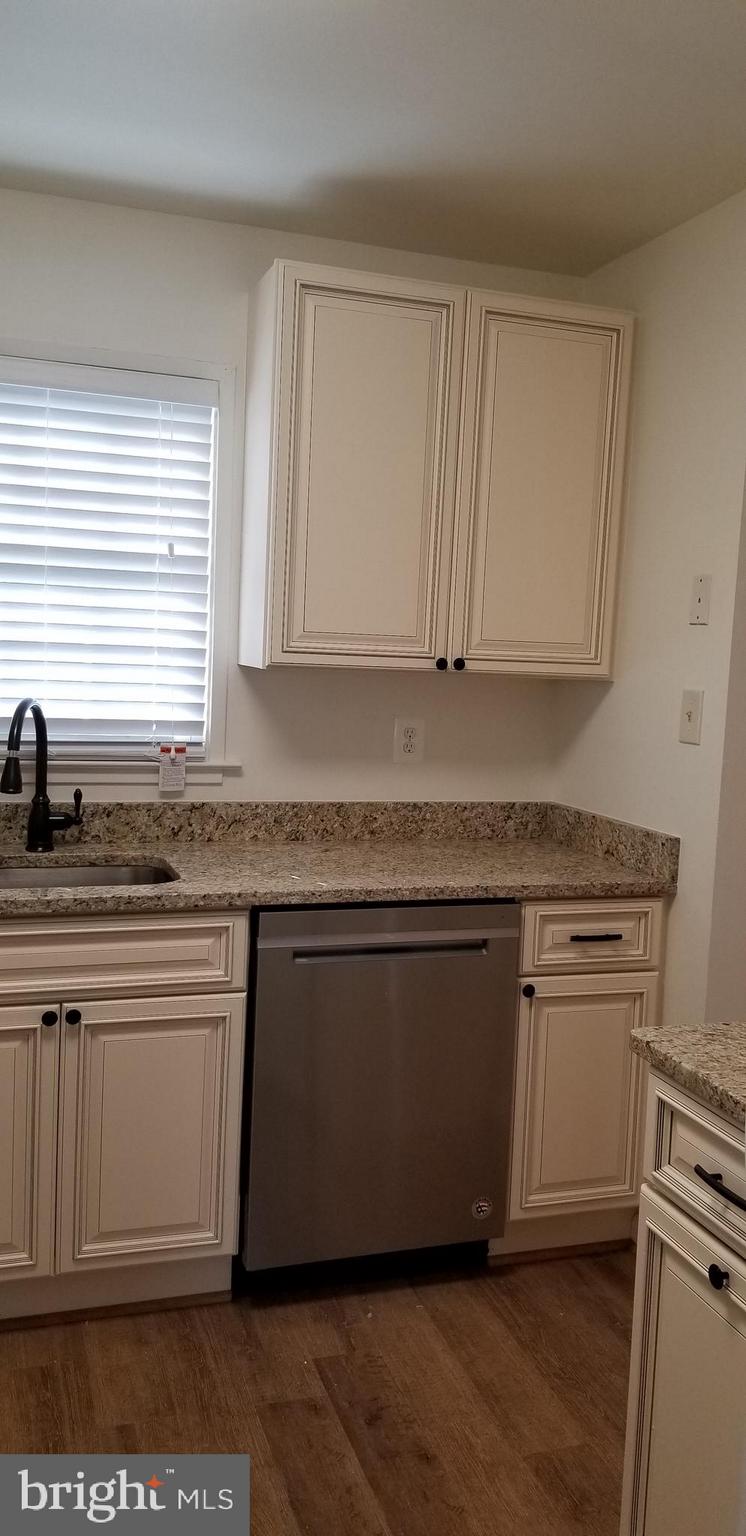 NEWINGTON STATION - Residential Lease