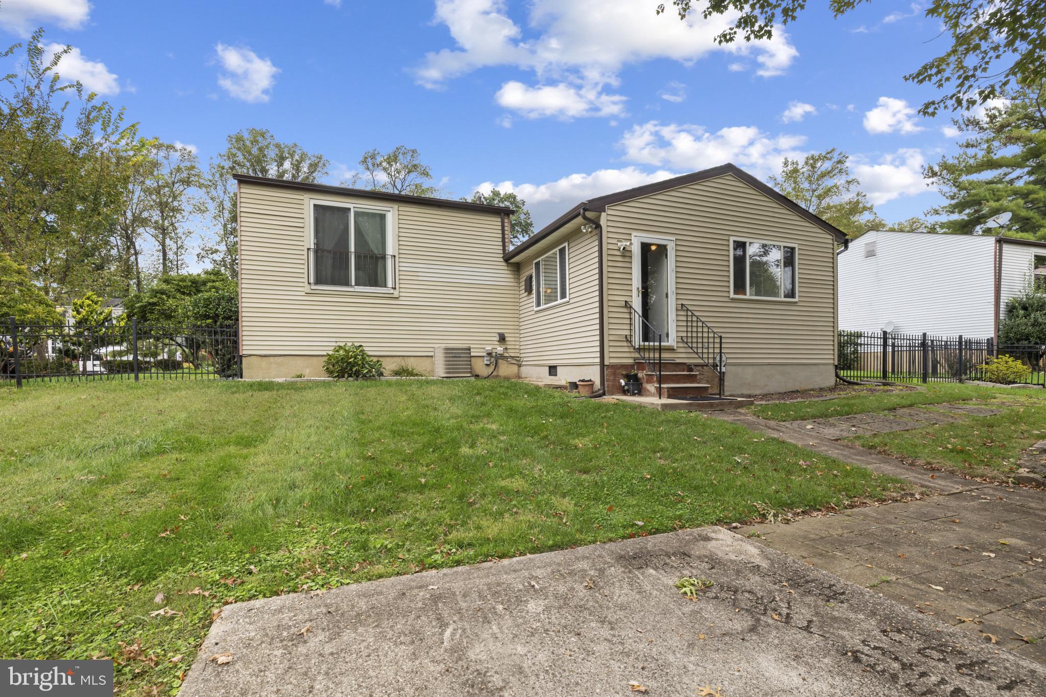 THE WOODLANDS - Residential