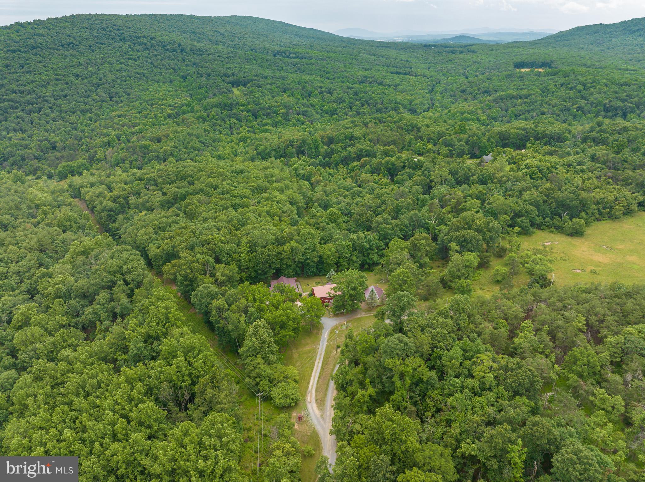 WHISPERING PINES - Residential