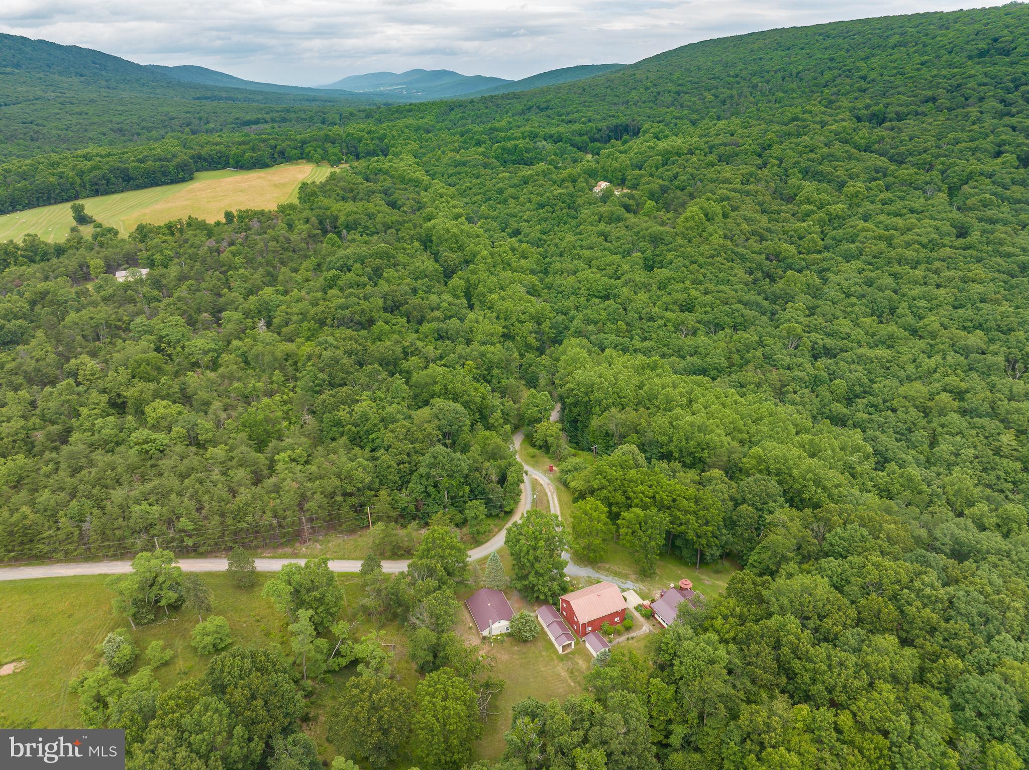 WHISPERING PINES - Residential