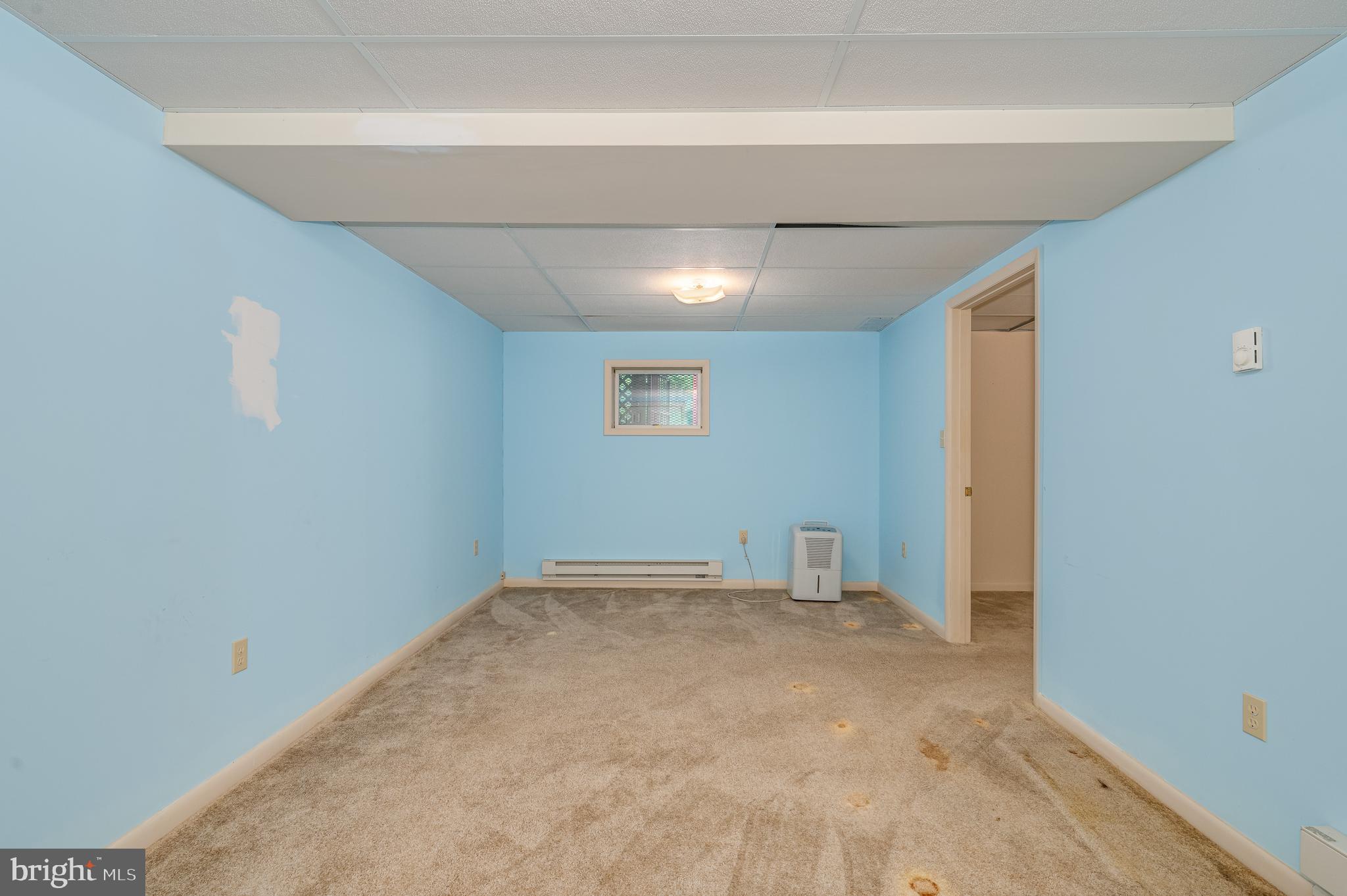 WHISPERING PINES - Residential