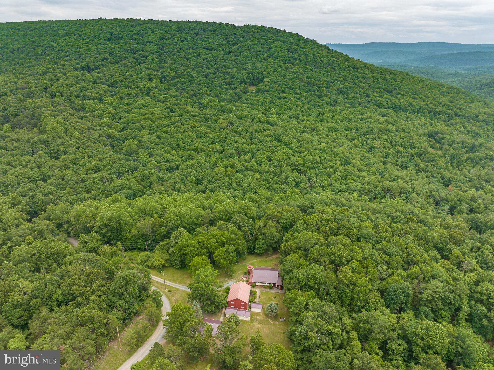 WHISPERING PINES - Residential