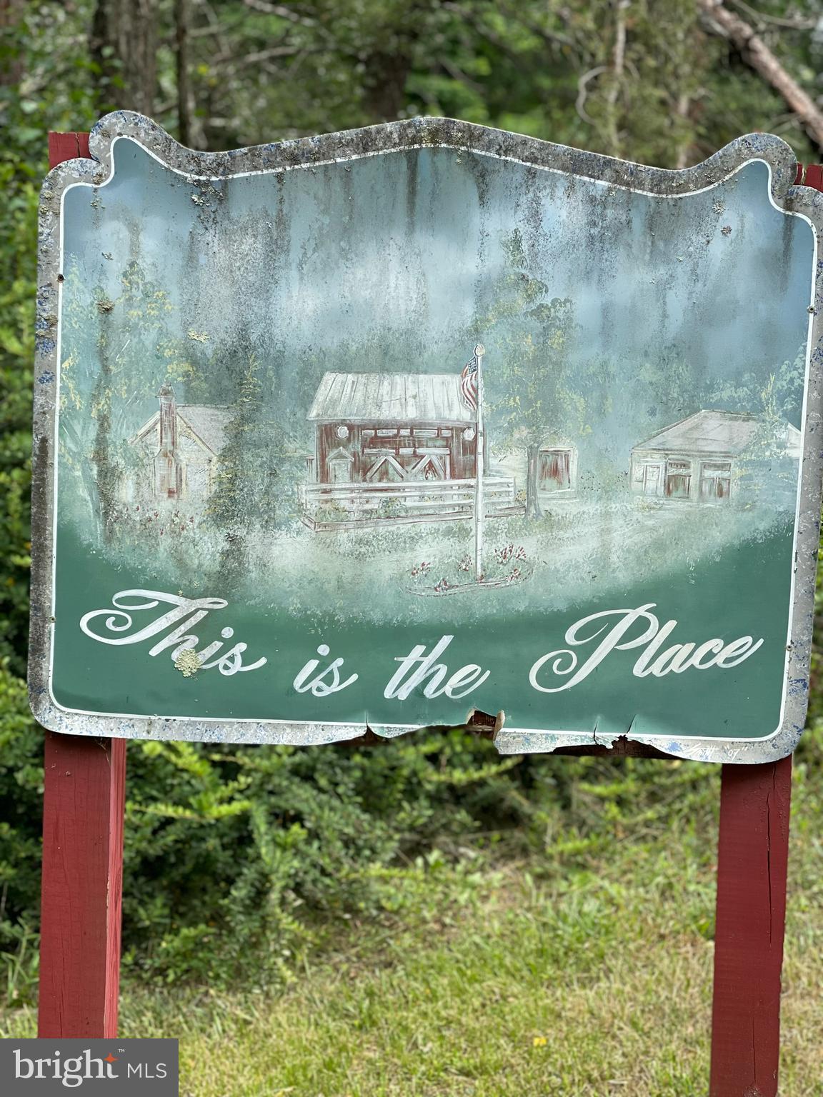 WHISPERING PINES - Residential