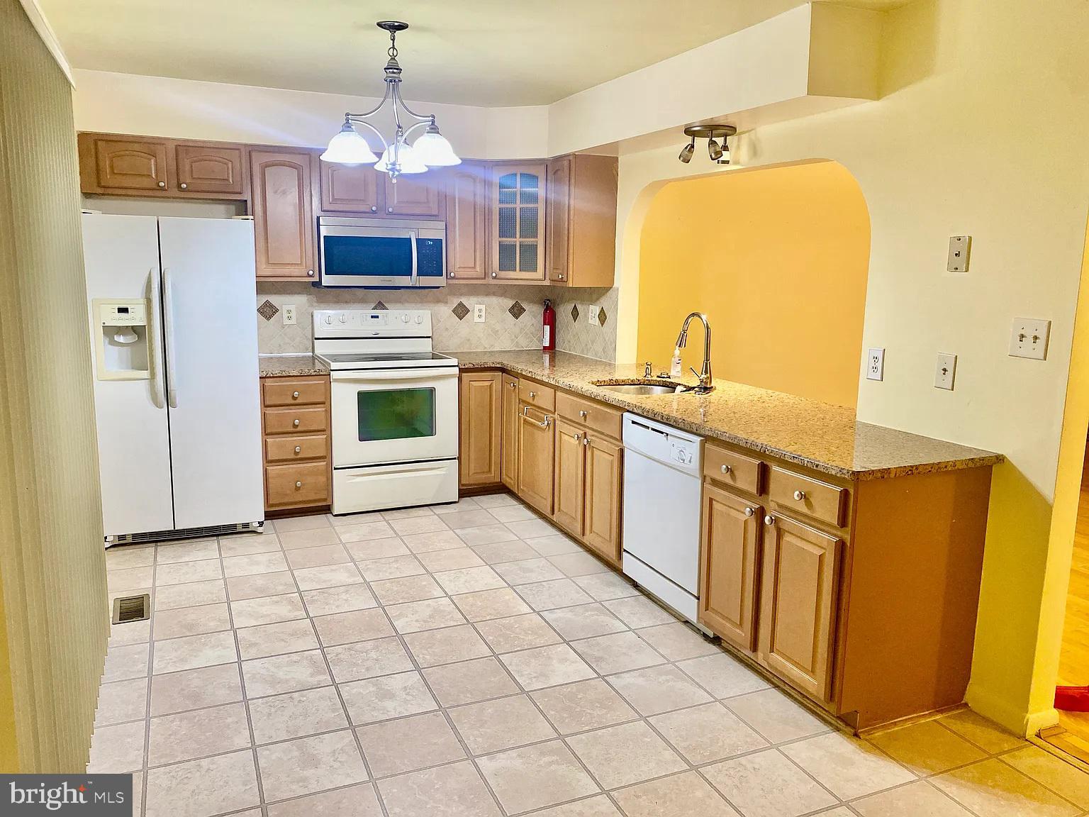 SENECA PARK - Residential