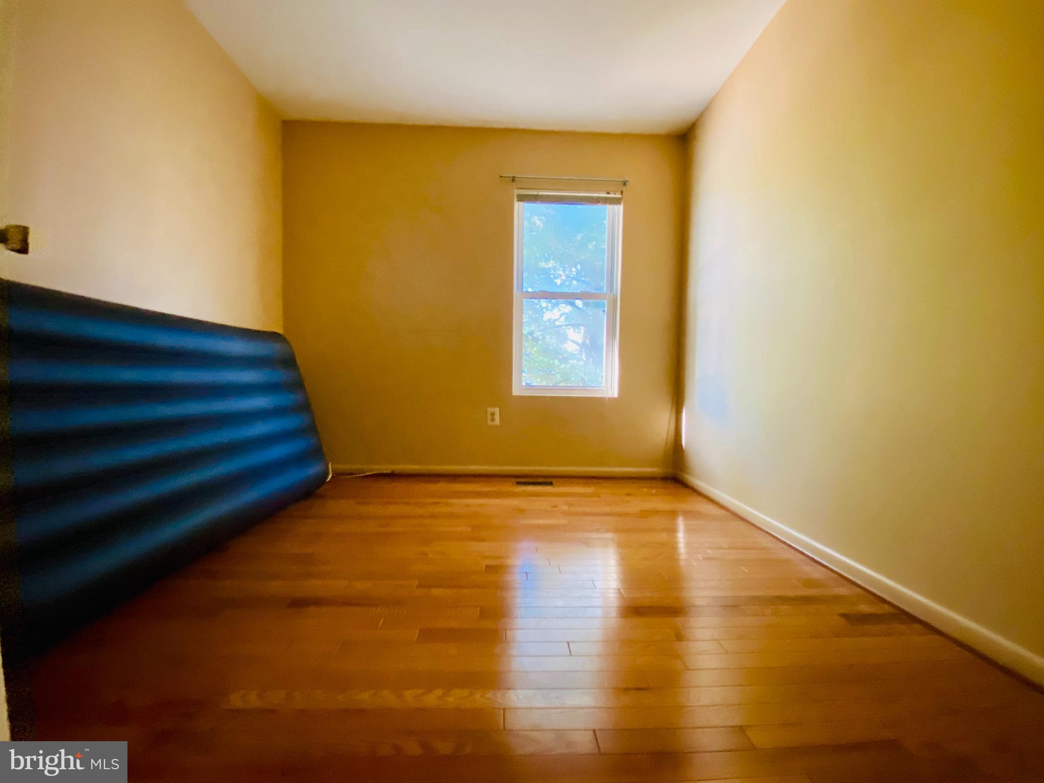 SENECA PARK - Residential