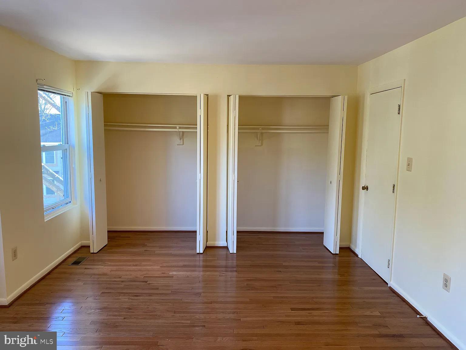 SENECA PARK - Residential